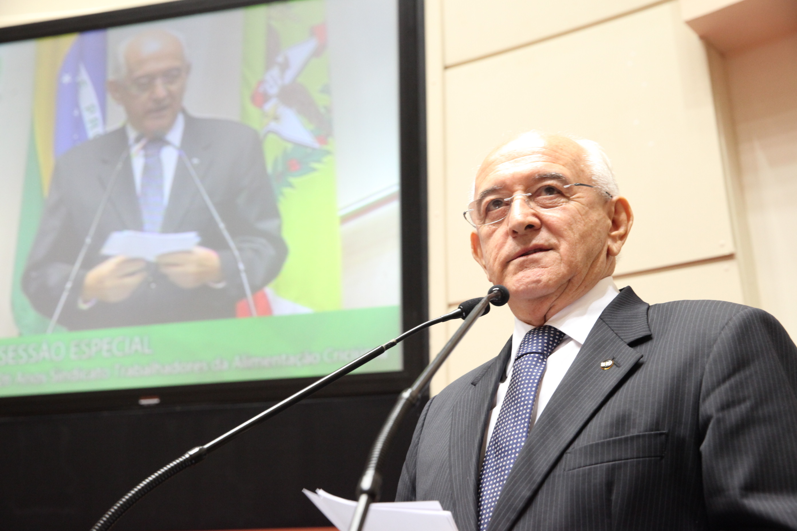 Manoel Dias em registro na Assembleia Legislativa de Santa Catarina