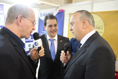 Deputado Rodrigo Minotto participa da abertura da 27ª Festa das Etnias