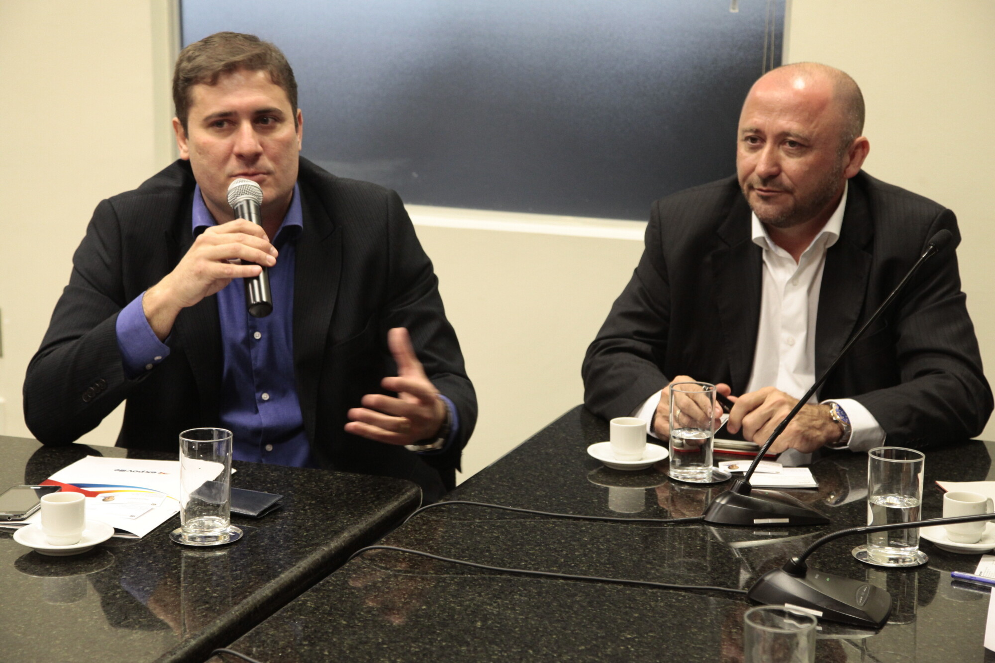 Luciano Coradi, diretor comercial do consórcio Viseu-CAEX, que administra o Complexo Expoville, em Joinville, e Leno Dürwald, proprietário da Styllus
