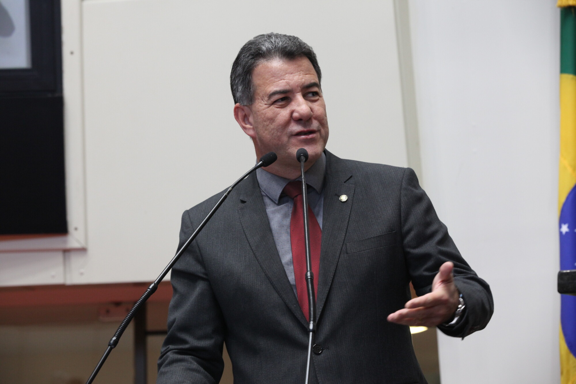 Deputado Jean Leutprecht