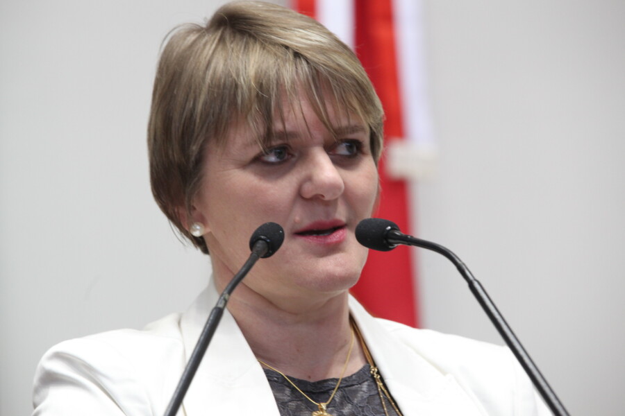 Deputada Luciane Carminatti FOTO: Eduardo Guedes de Oliveira/Agência AL