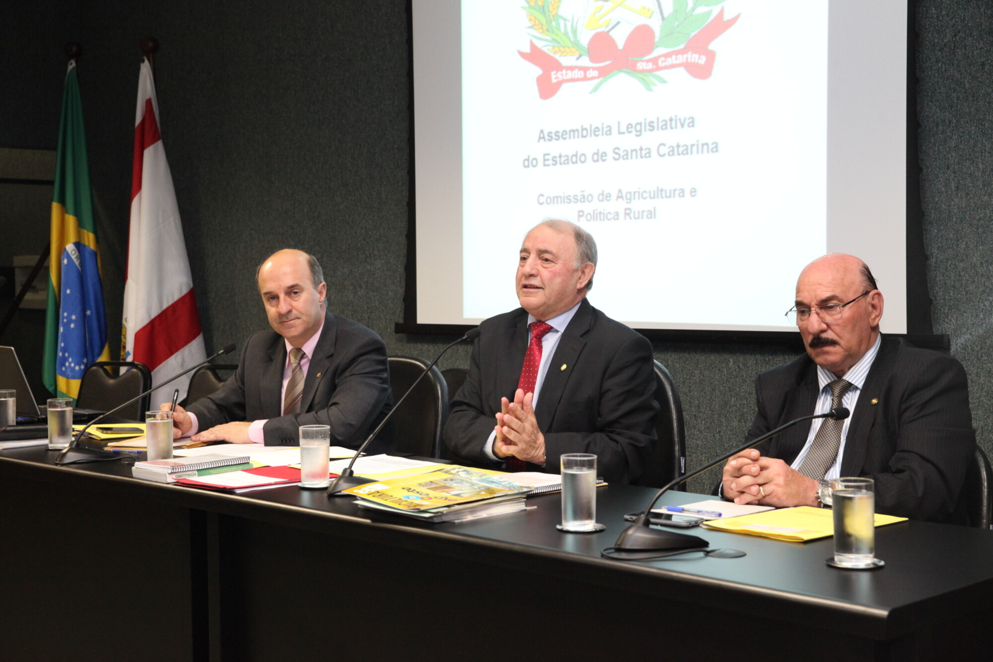 Comissão de Agricultura critica corte de recursos federais ao setor