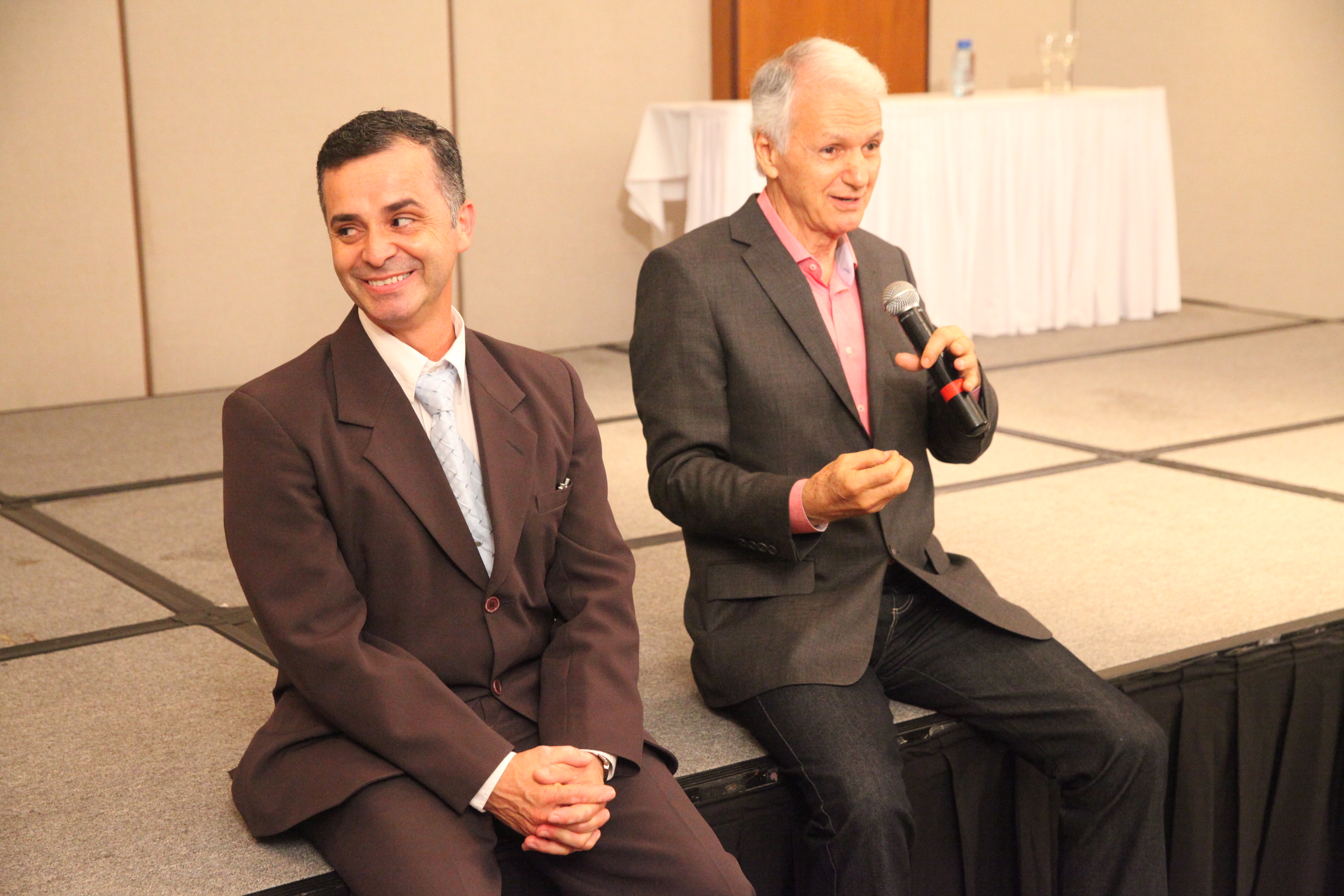 Palestra Nuno Cobra em Joinville. Foto: Fábio Queiroz / Agência AL