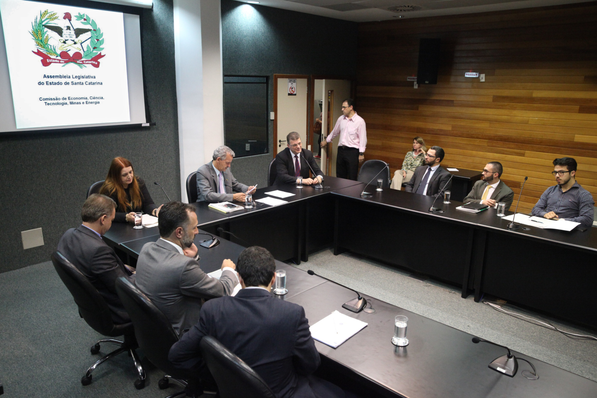 Comissão debate problemas na implantação do Estatuto da Microempresa