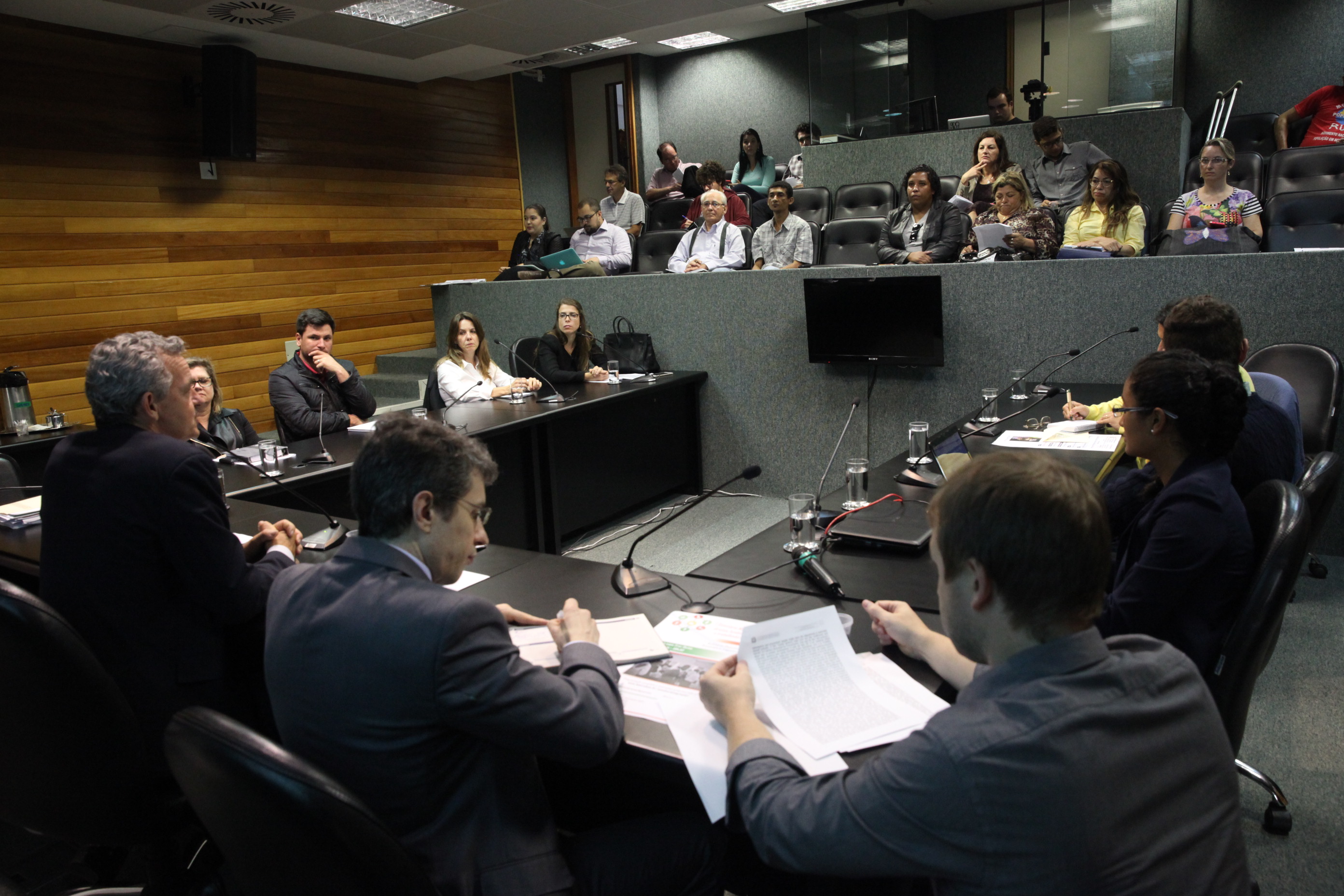 Reunião com Grupo de Trabalho do Imigrante_foto Eduardo Guedes de Oliveira / Agência AL