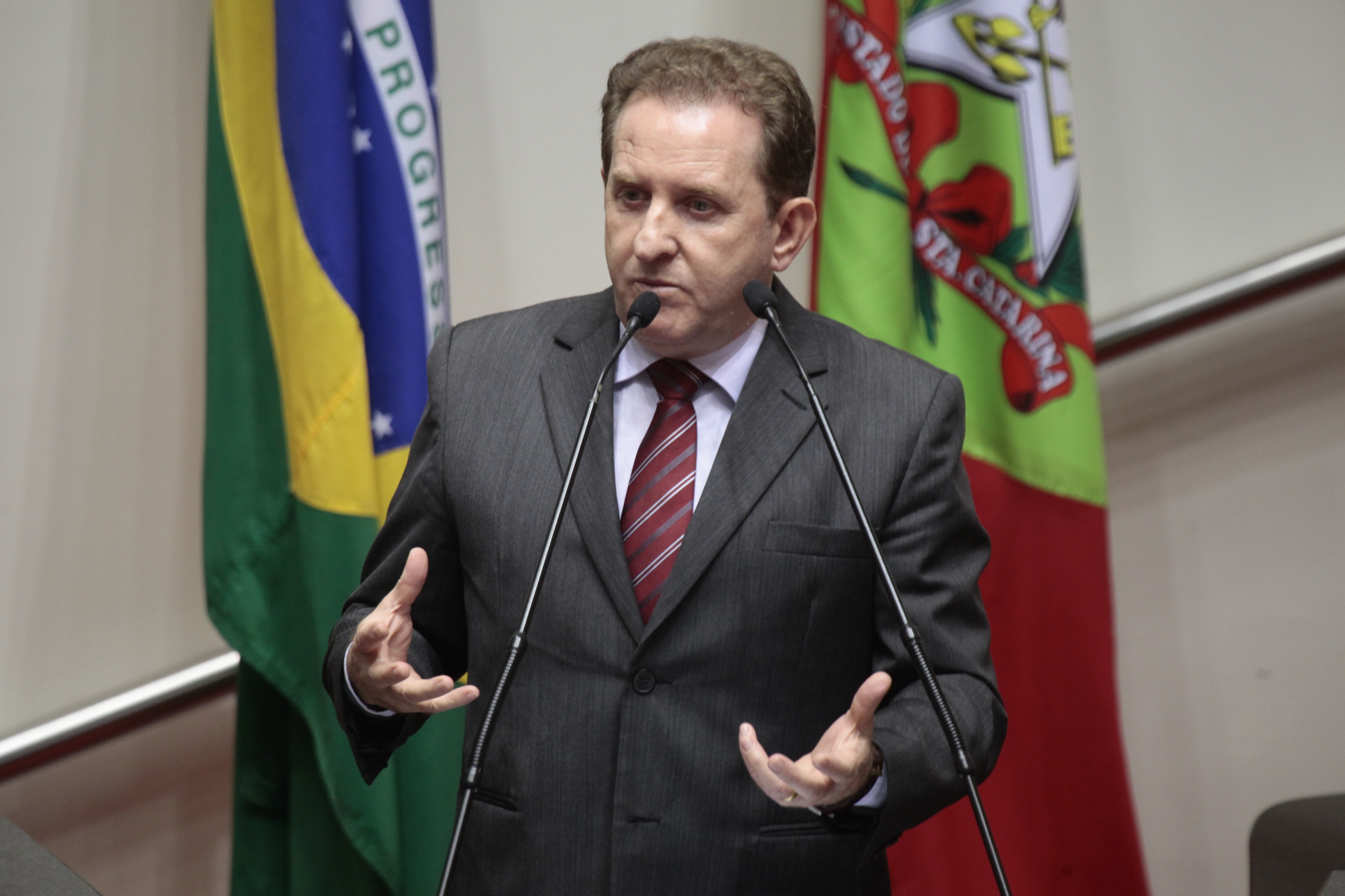 Sessão Ordinária da Assembleia Legislativa do Estado de Santa Catarina. Deputado Valmir Comin (PP) -  Foto: Miriam Zomer/Agência AL