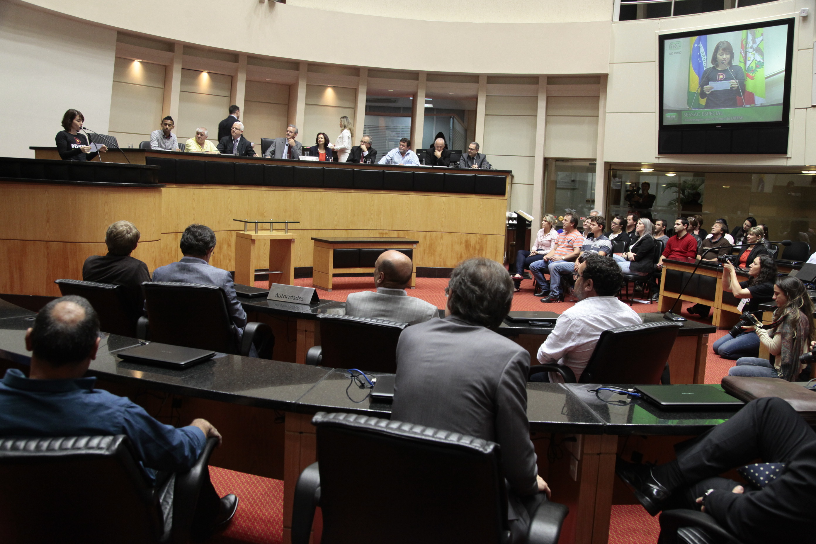 Sessão Especial em comemoração aos 60 anos do Departamento Intersindical de Estatística e Estudos Socioeconômicos - DIEESE. Foto: Miriam Zomer/Agência AL