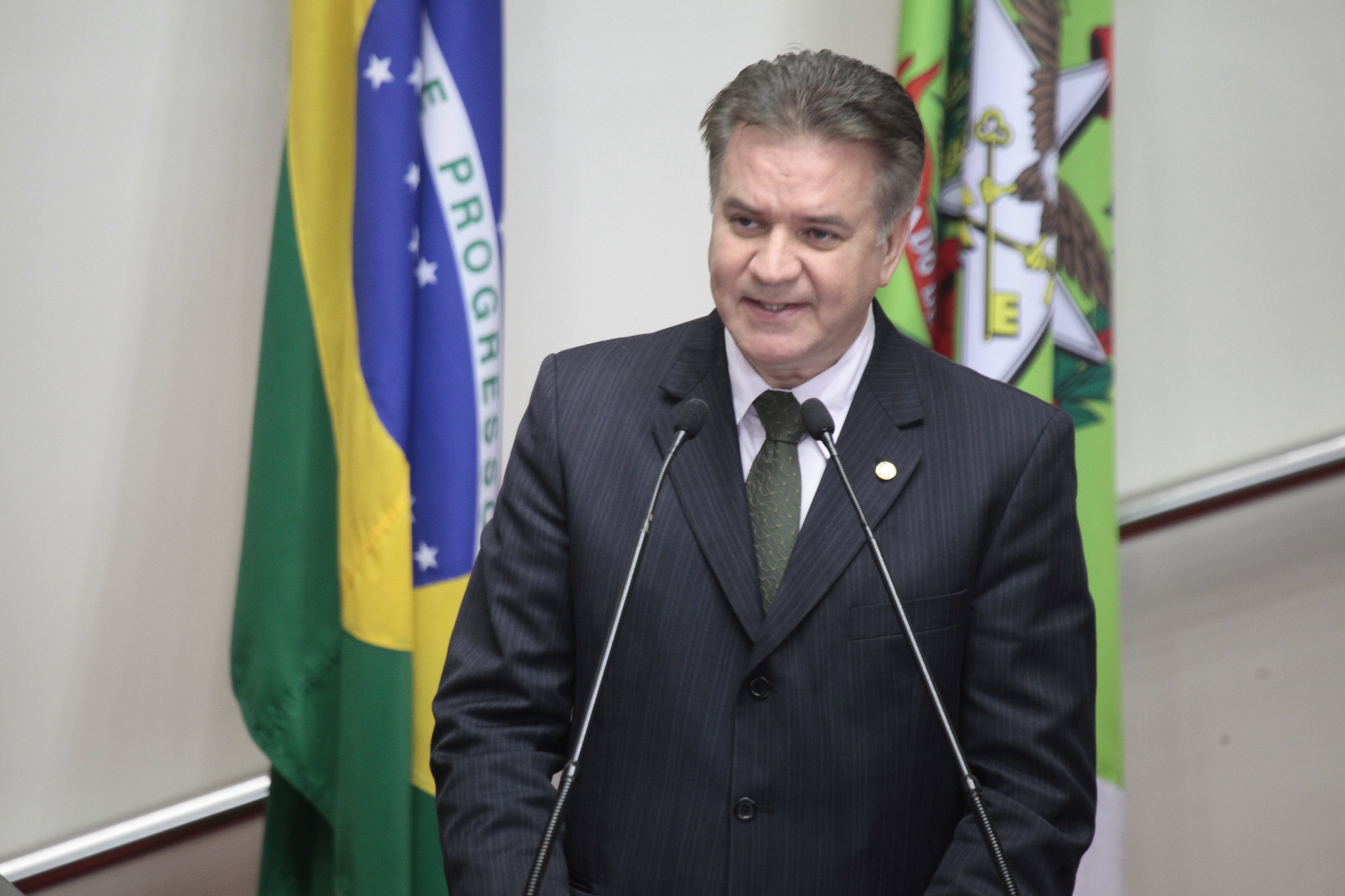 Sessão Ordinária - Plenário Osni Régis. Deputado César Valduga (PCdoB) -  Foto: Miriam Zomer/Agência AL