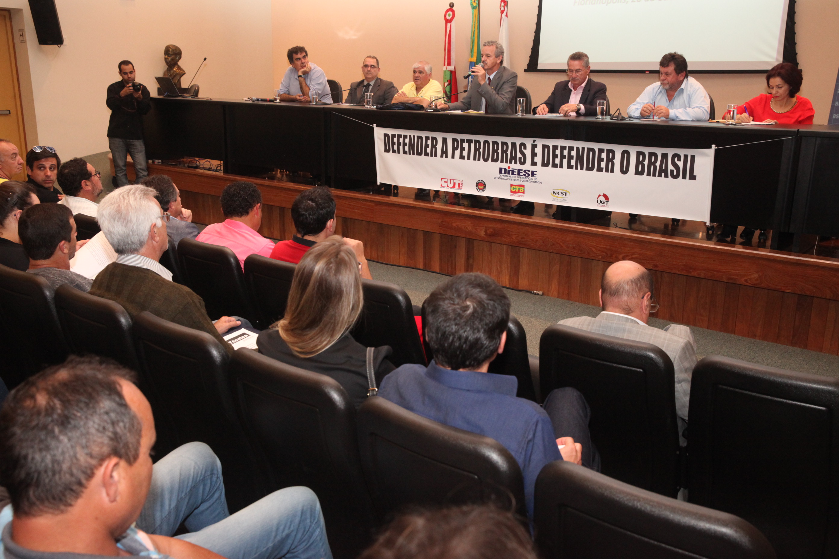 Seminário Dívida Pública. Foto: Fábio Queiroz / Agência AL