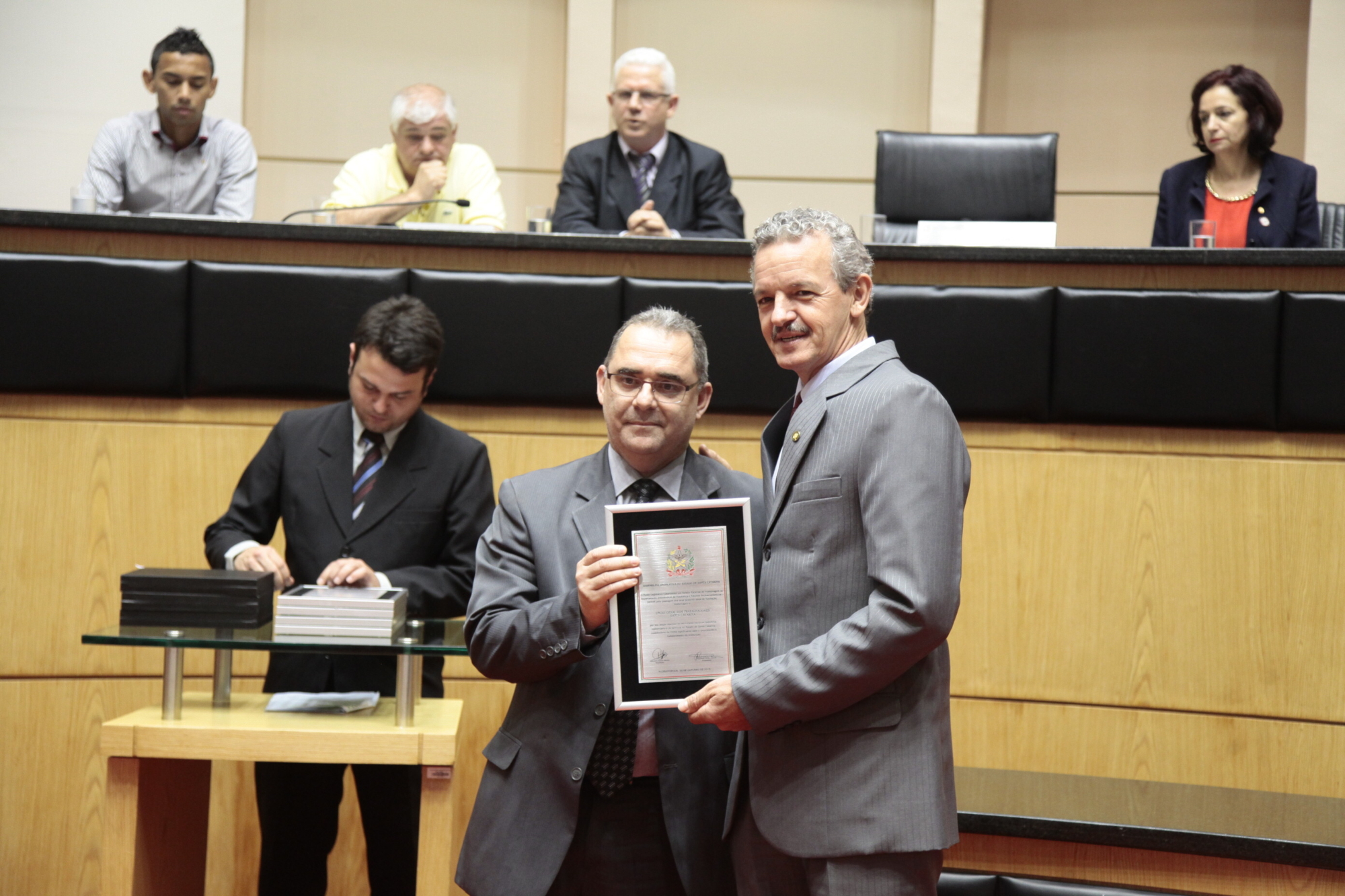 Parlamento comemora 60 anos do Dieese