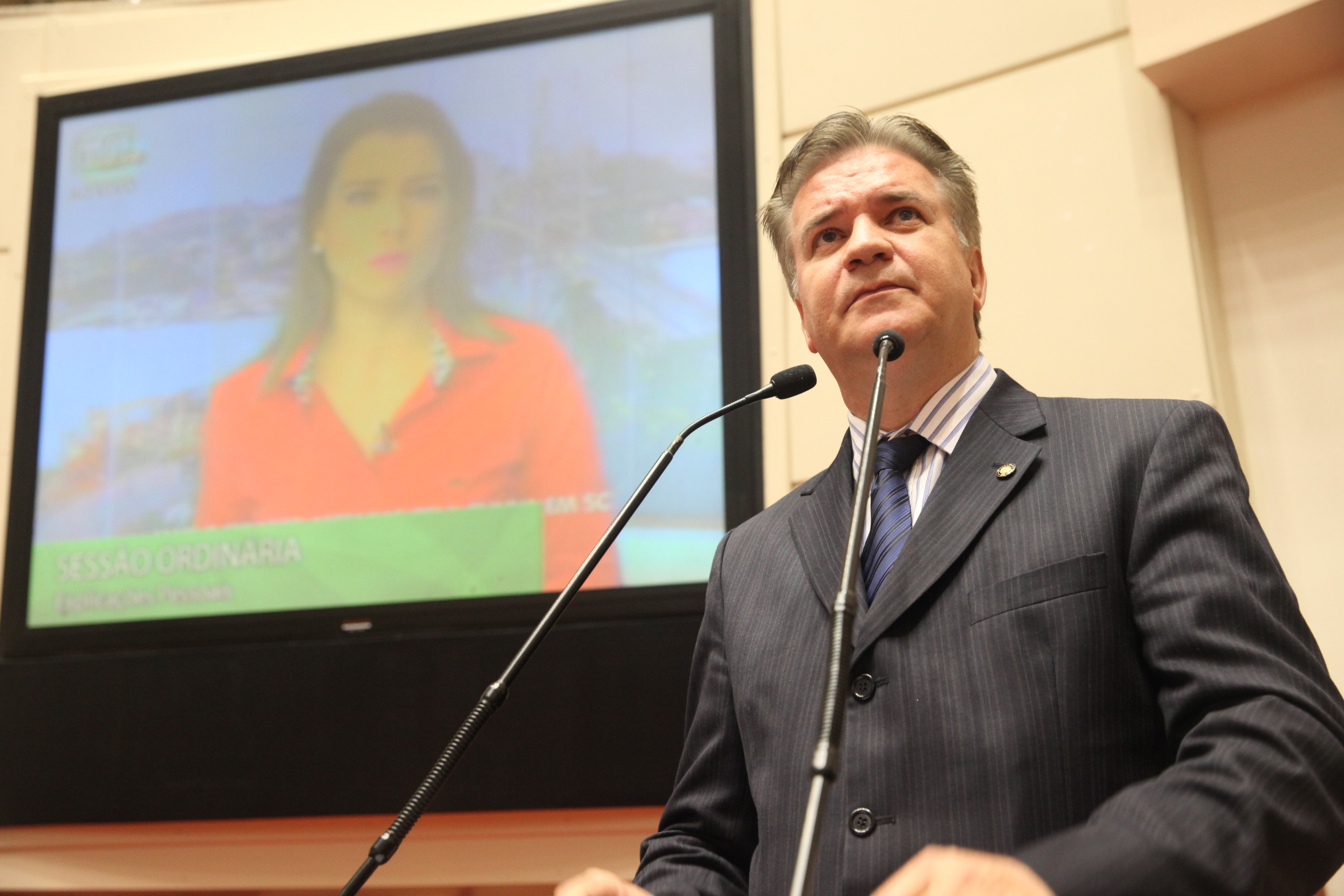Sessão Ordinária. Deputado César Valduga (PCdoB) - Foto: Fábio Queiroz / Agência AL