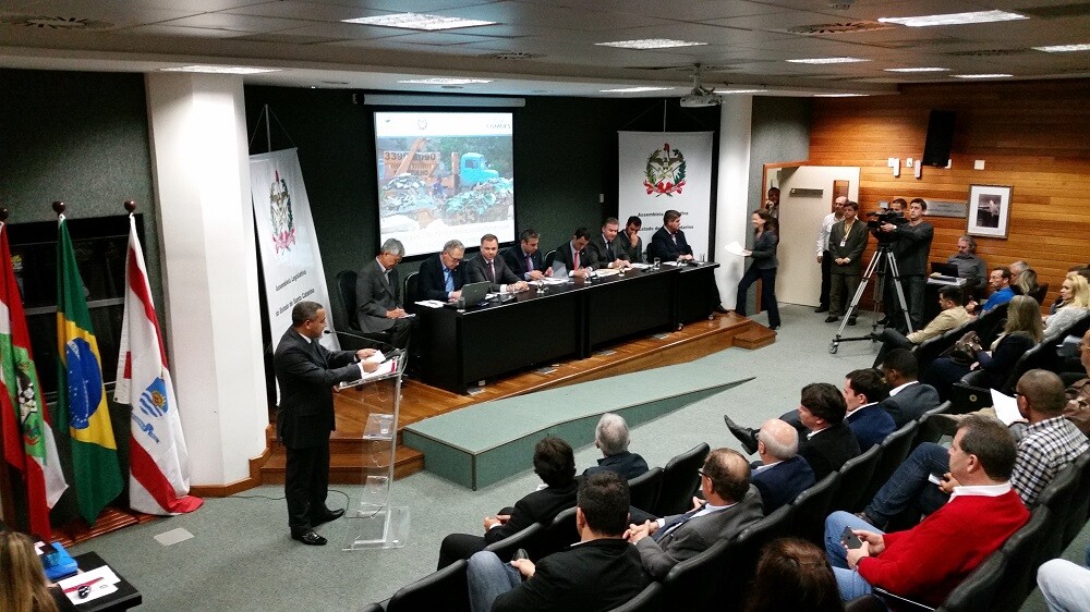 Audiência discute destinação dos resíduos da construção civil