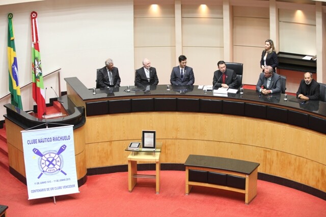 Parlamento homenageia centenário do Clube Náutico Riachuelo