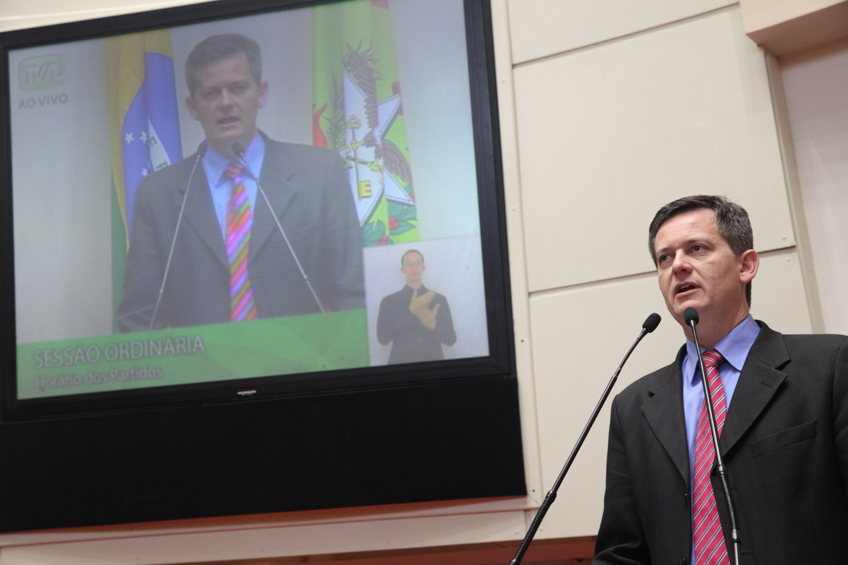 Sessão Ordinária da Assembleia Legislativa do Estado de Santa Catarina. Deputado Jean Kuhlmann (PSD)