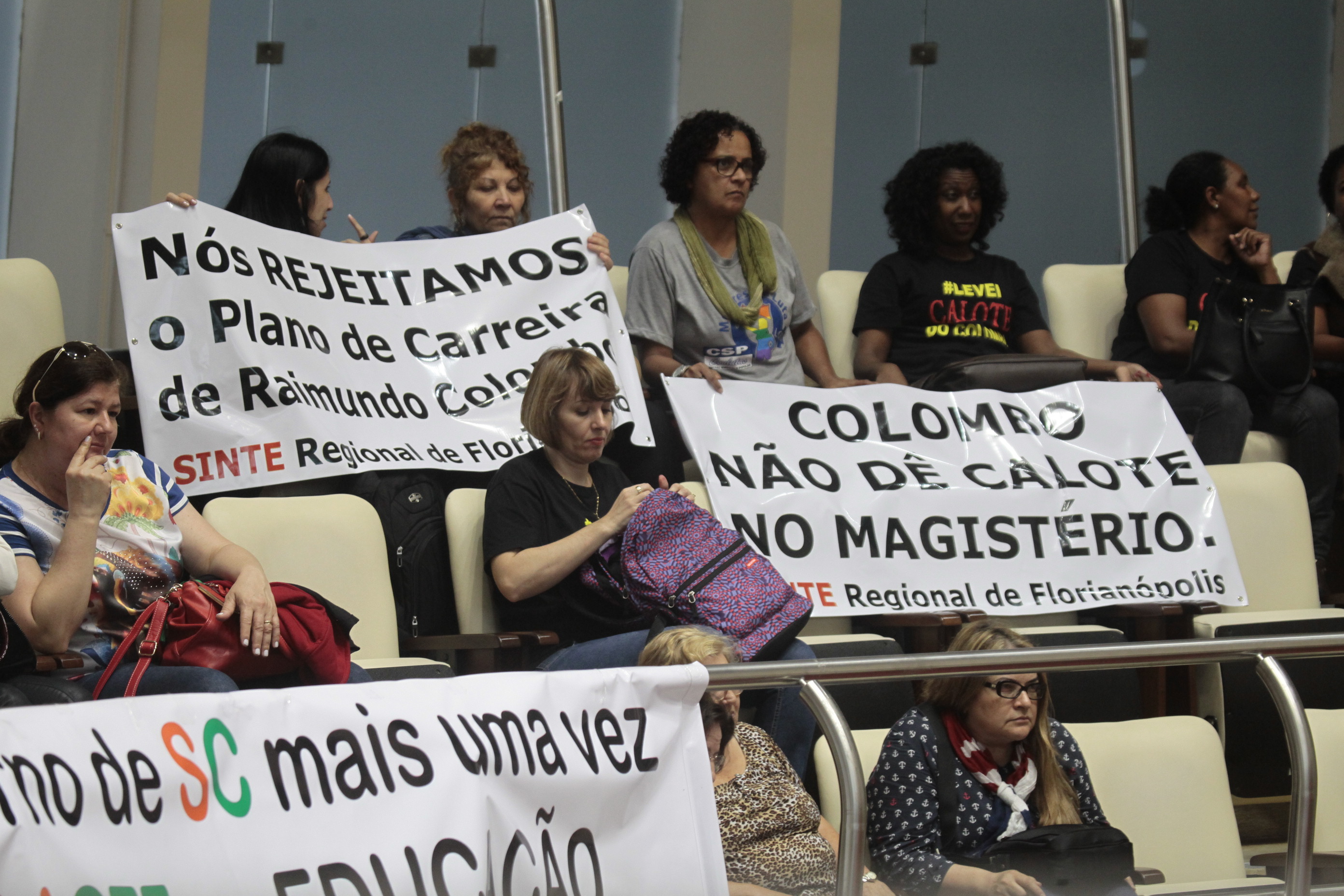 Sessão Ordinária da Assembleia Legislativa do Estado de Santa Catarina. Foto: Miriam Zomer/Agência AL