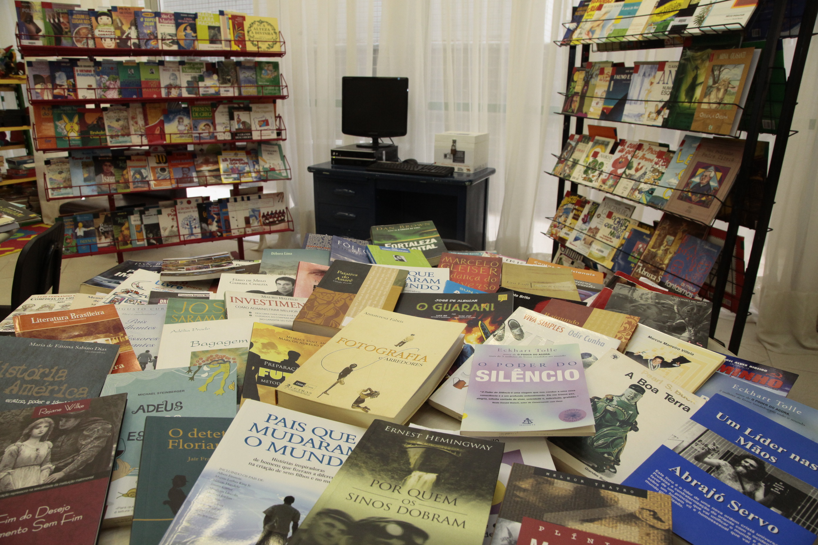 Biblioteca Pública de Santa Catarina realiza projetoTroca-Troca de Livros. Foto: Miriam Zomer/Agência AL