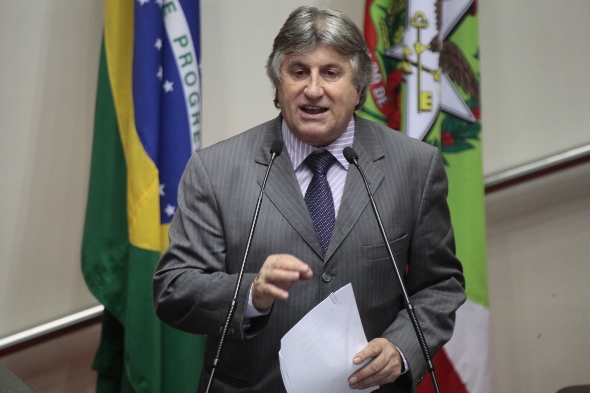 Deputado Leonel Pavan