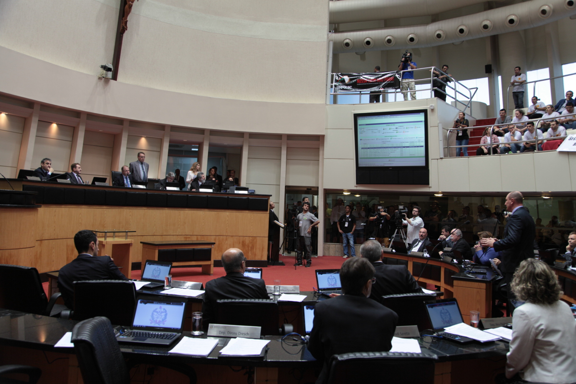Assembleia aprova transformação de SDRs em Agências