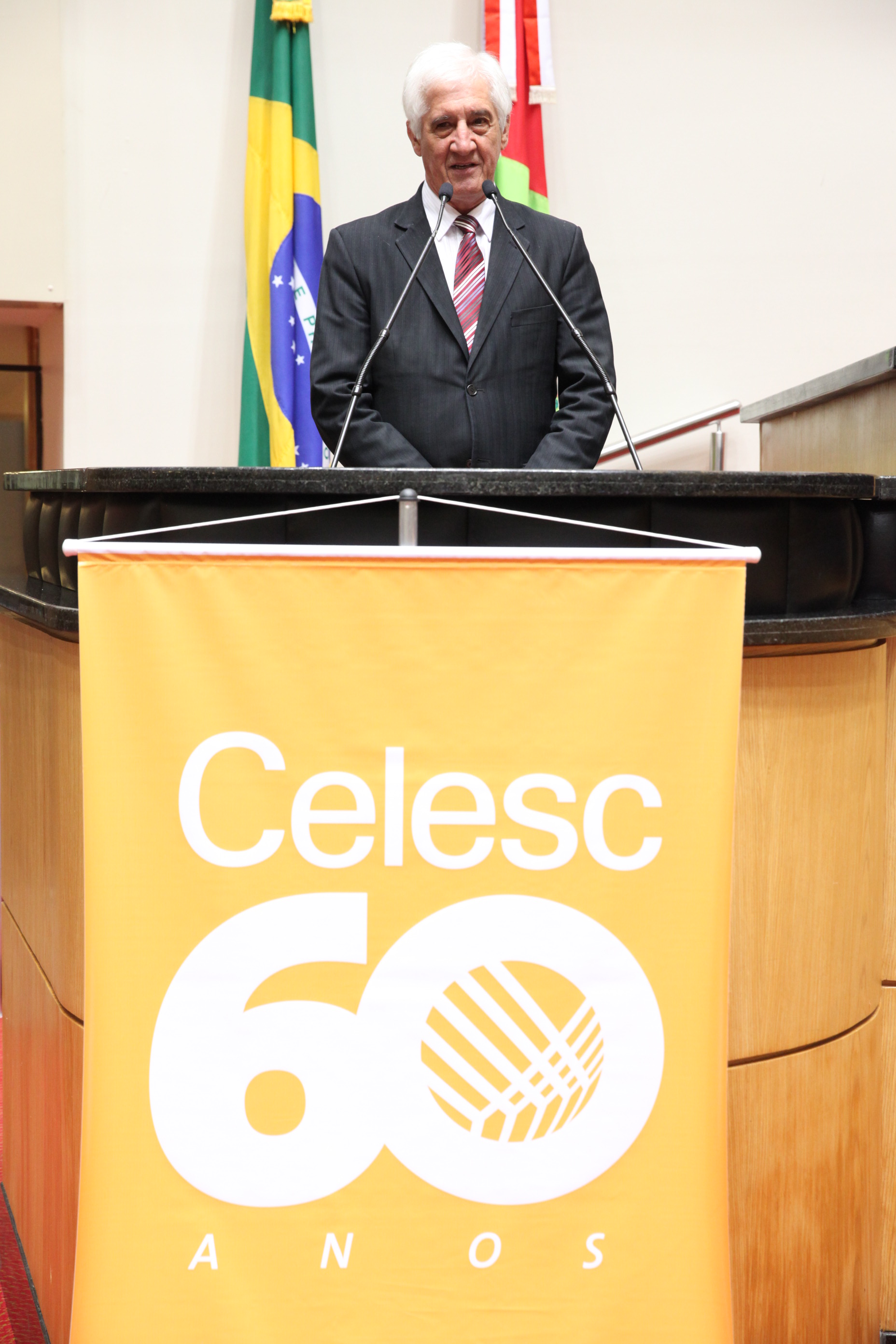 Chefe da Casa Civil do governo do estado - Nelson Serpa. Sessão Especial em homenagem à passagem dos 60 anos da Celesc. Foto: Fábio Queiroz / Agência AL