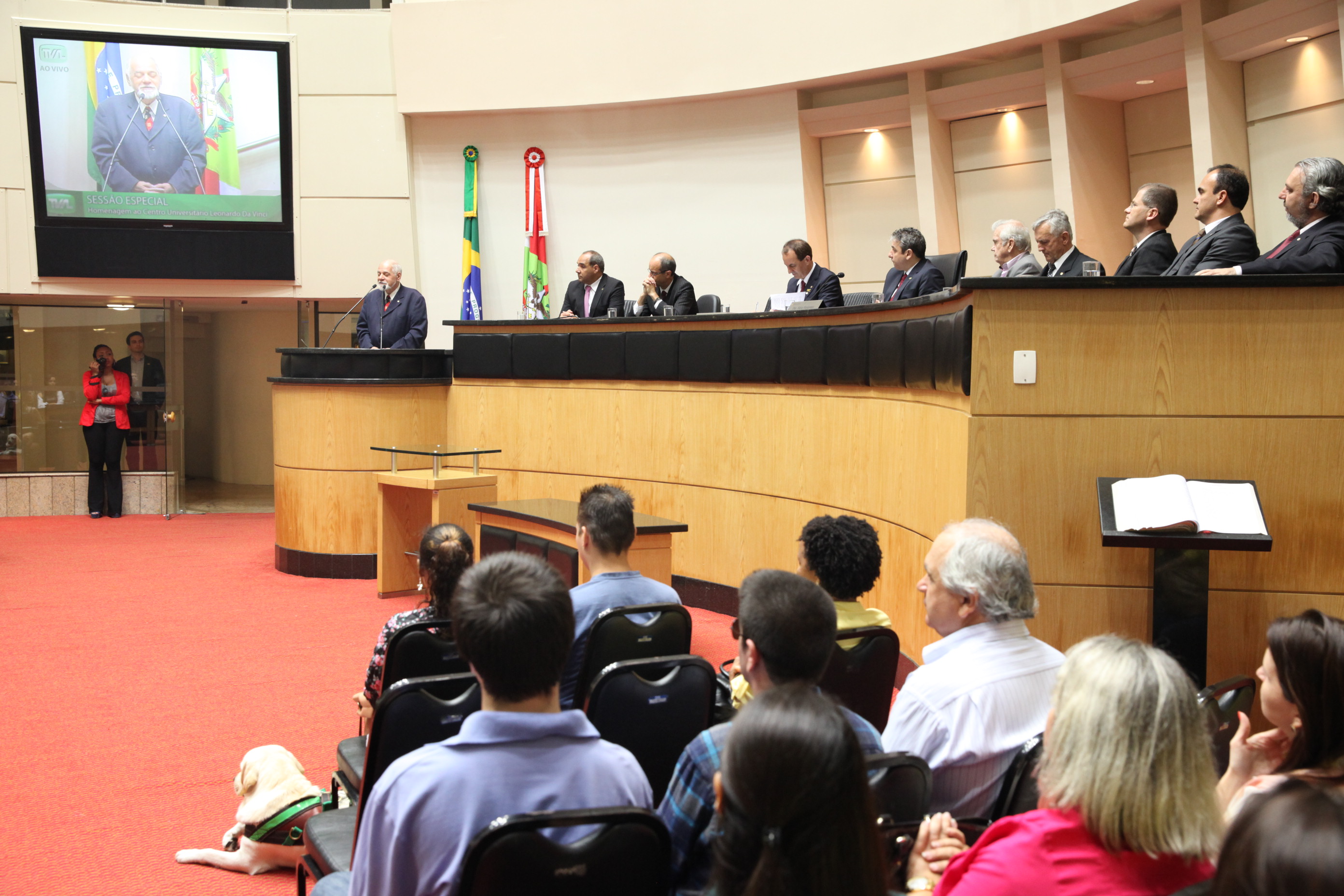 Sessão Especial em homenagem à passagem de 10 anos da Uniasselvi. Foto: Fábio Queiroz / Agência AL