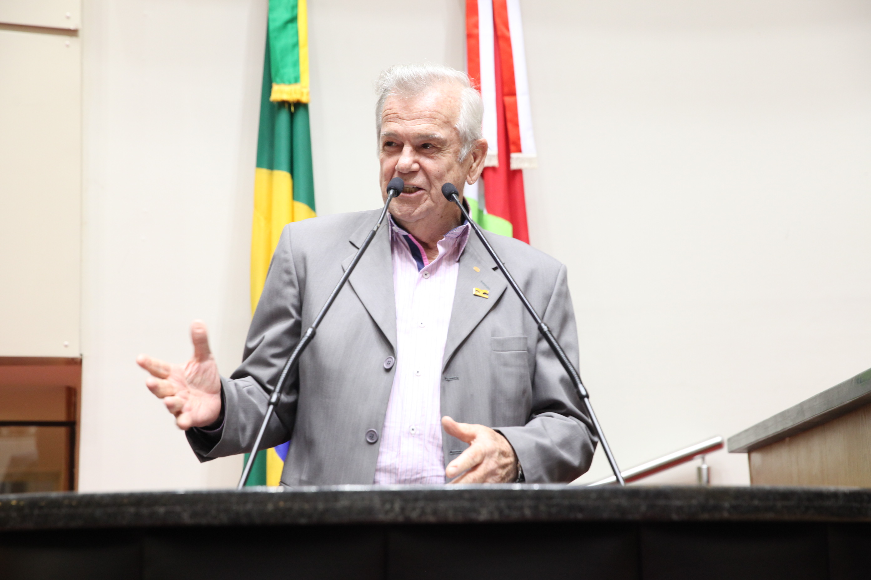 José Tafner. Sessão Especial em homenagem à passagem de 10 anos da Uniasselvi. Foto: Fábio Queiroz / Agência AL