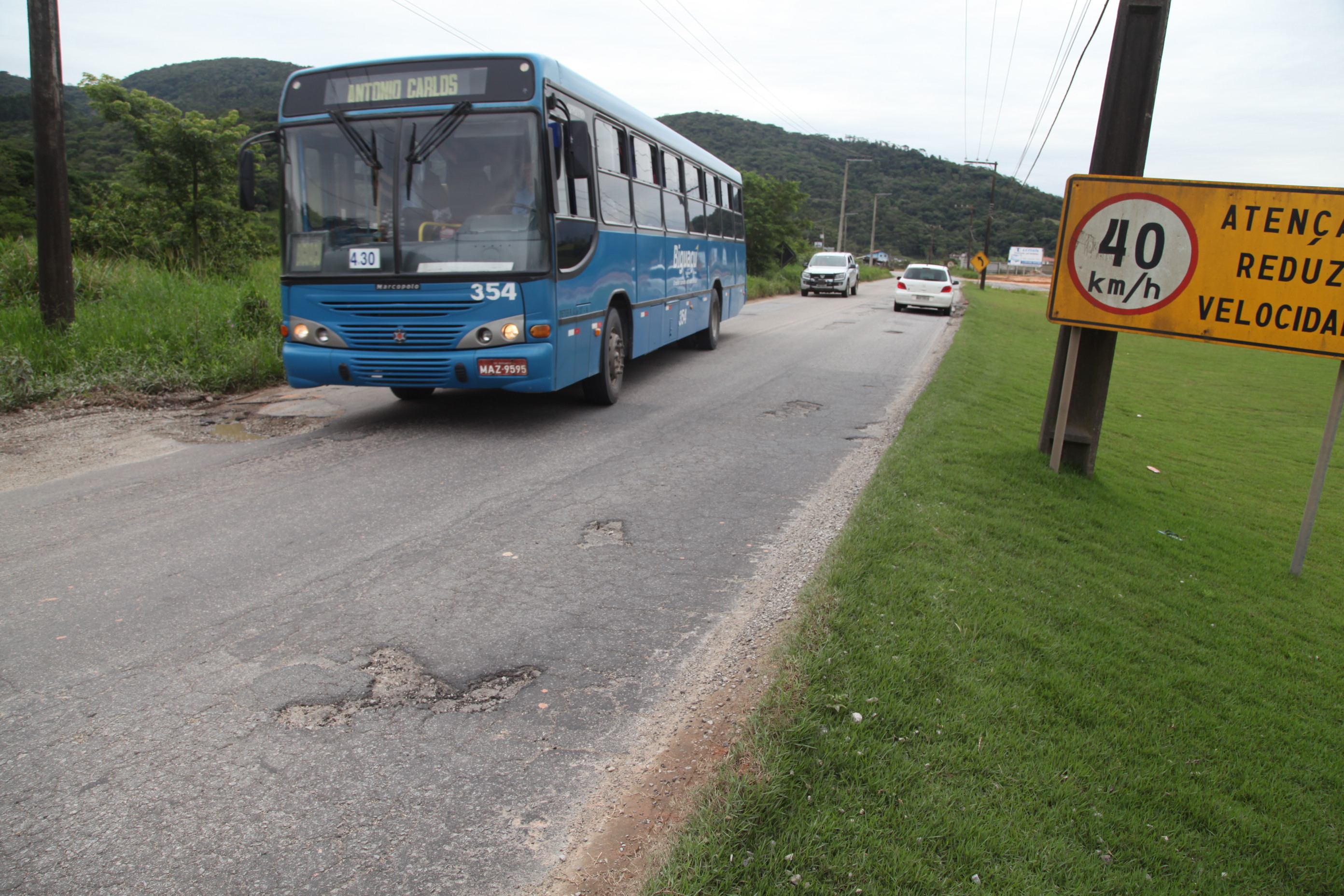 Audiência Pública para tratar a péssima situação da Rodovia SC-407 que liga os municípios de Biguaçu e Antônio Carlos.Foto: Miriam Zomer/Agência AL