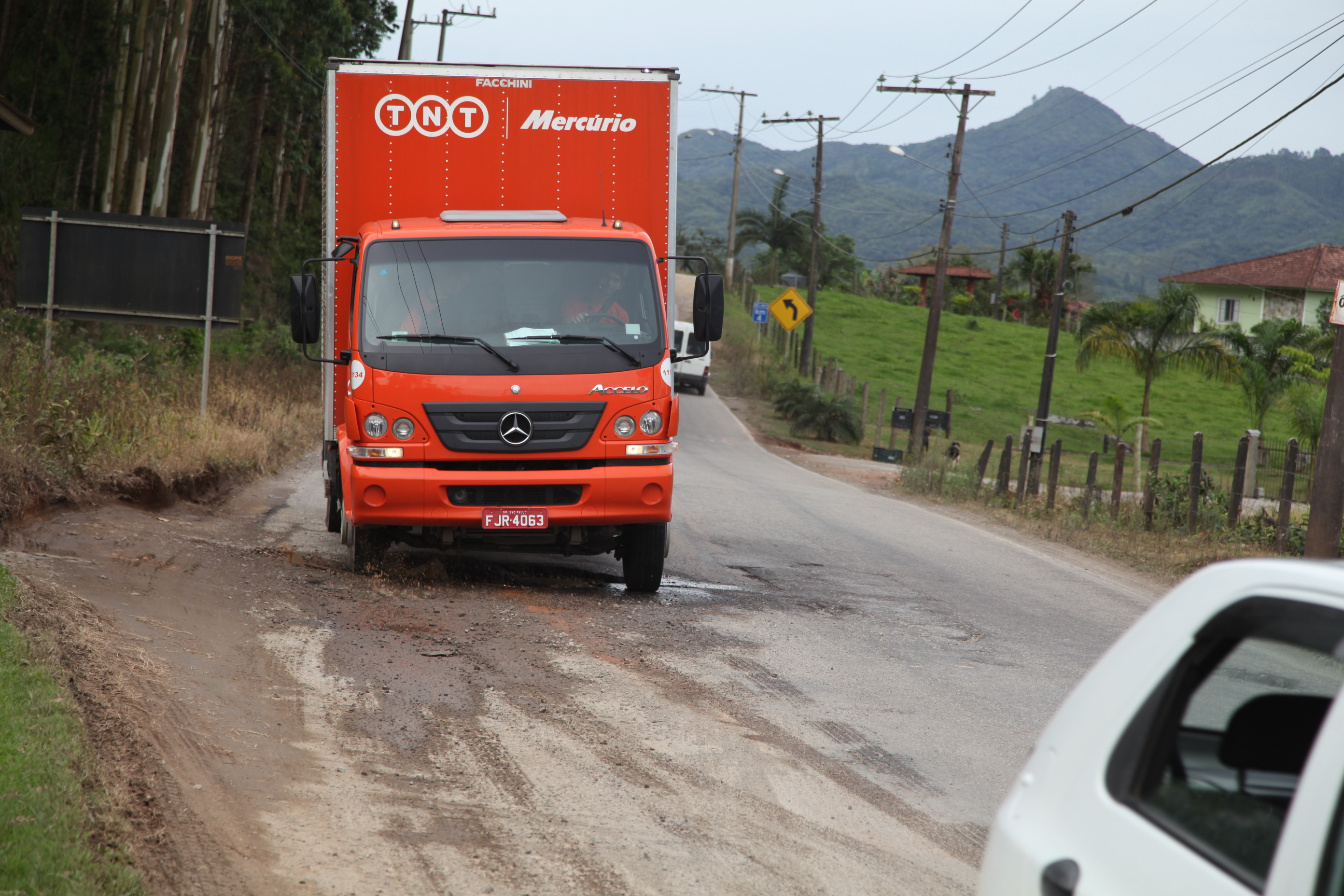 Audiência Pública para tratar a péssima situação da Rodovia SC-407 que liga os municípios de Biguaçu e Antônio Carlos.Foto: Miriam Zomer/Agência AL