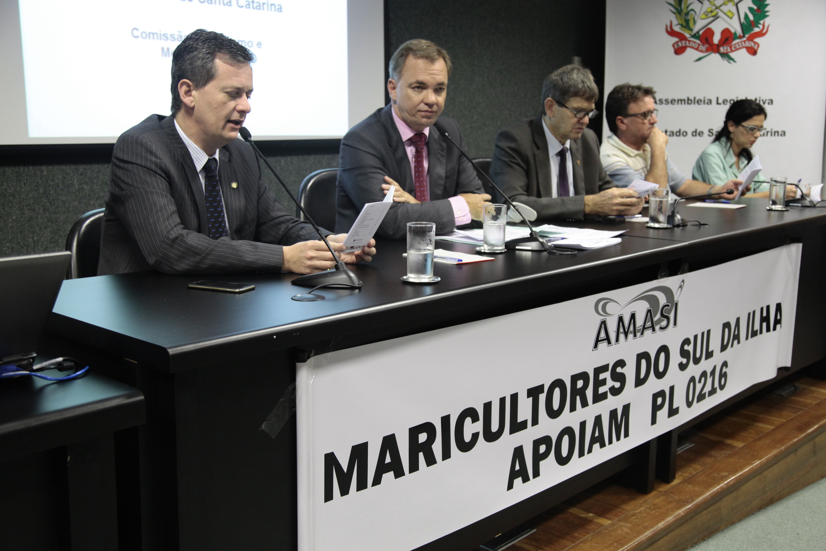 Audiência Pública sobre o PL/216.4/2015, que declara a maricultura como atividade de interesse social e econômico, para o Estado de Santa Catarina. Foto: Miriam Zomer/Agência AL