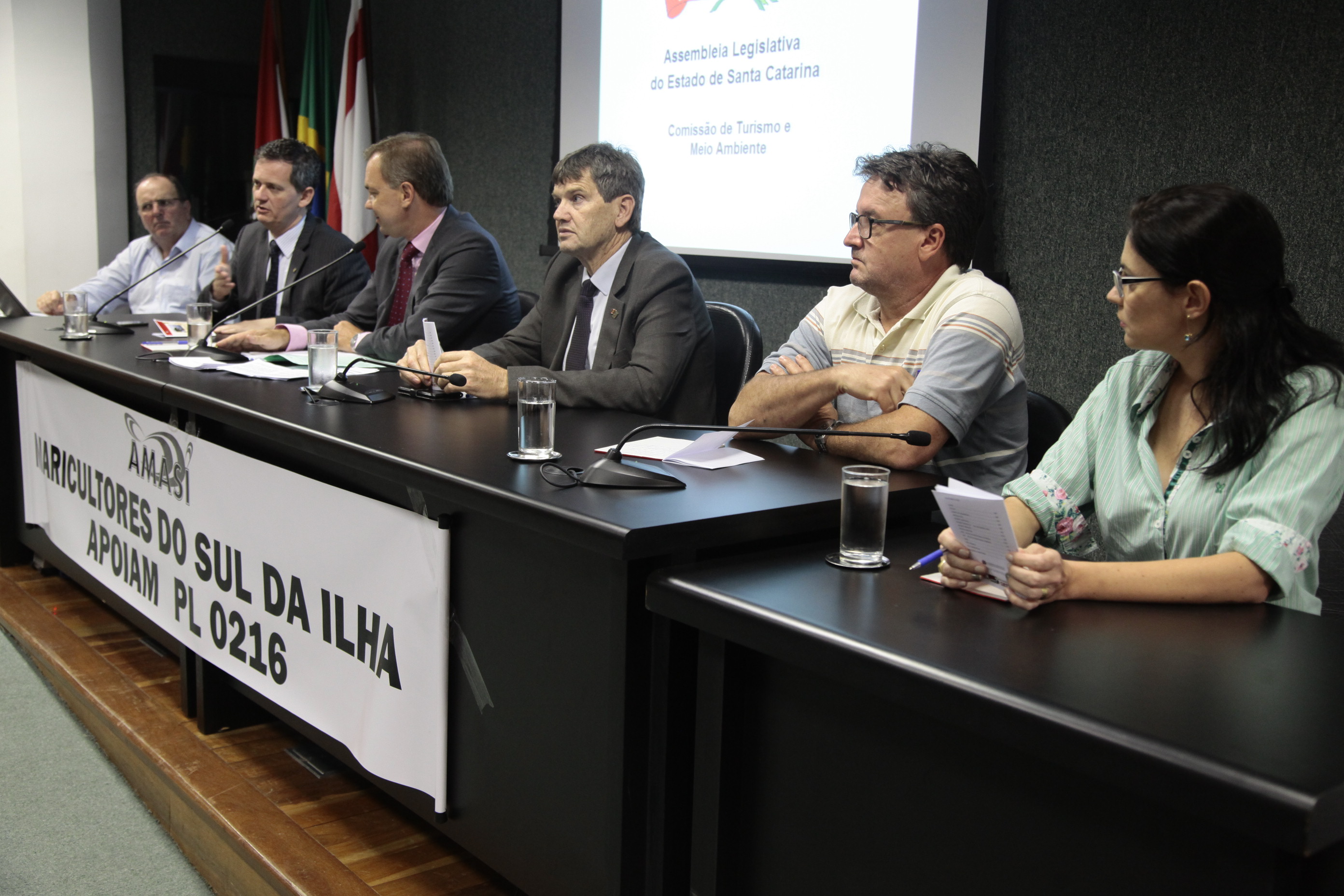 Audiência Pública sobre o PL/216.4/2015, que declara a maricultura como atividade de interesse social e econômico, para o Estado de Santa Catarina. Foto: Miriam Zomer/Agência AL