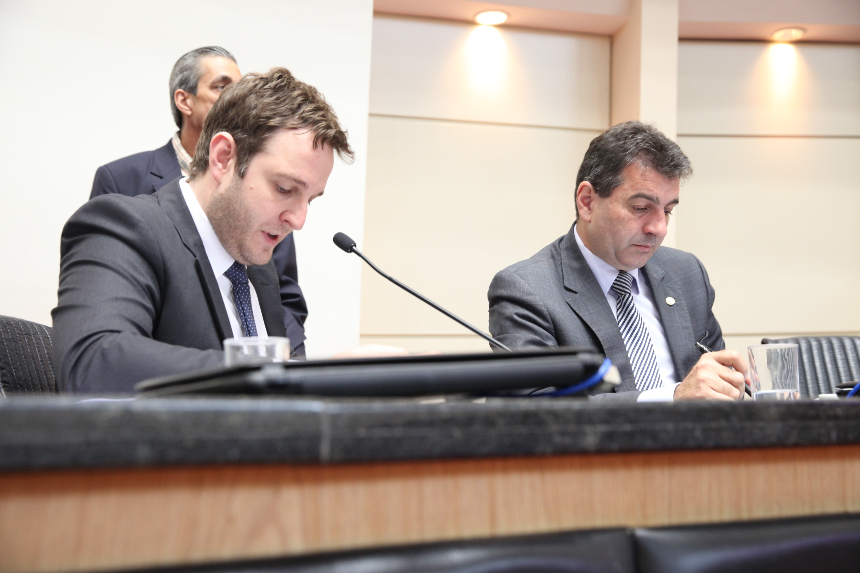 Reunião da Comissão de Constituição e Justiça. Foto: Fábio Queiroz / Agência AL