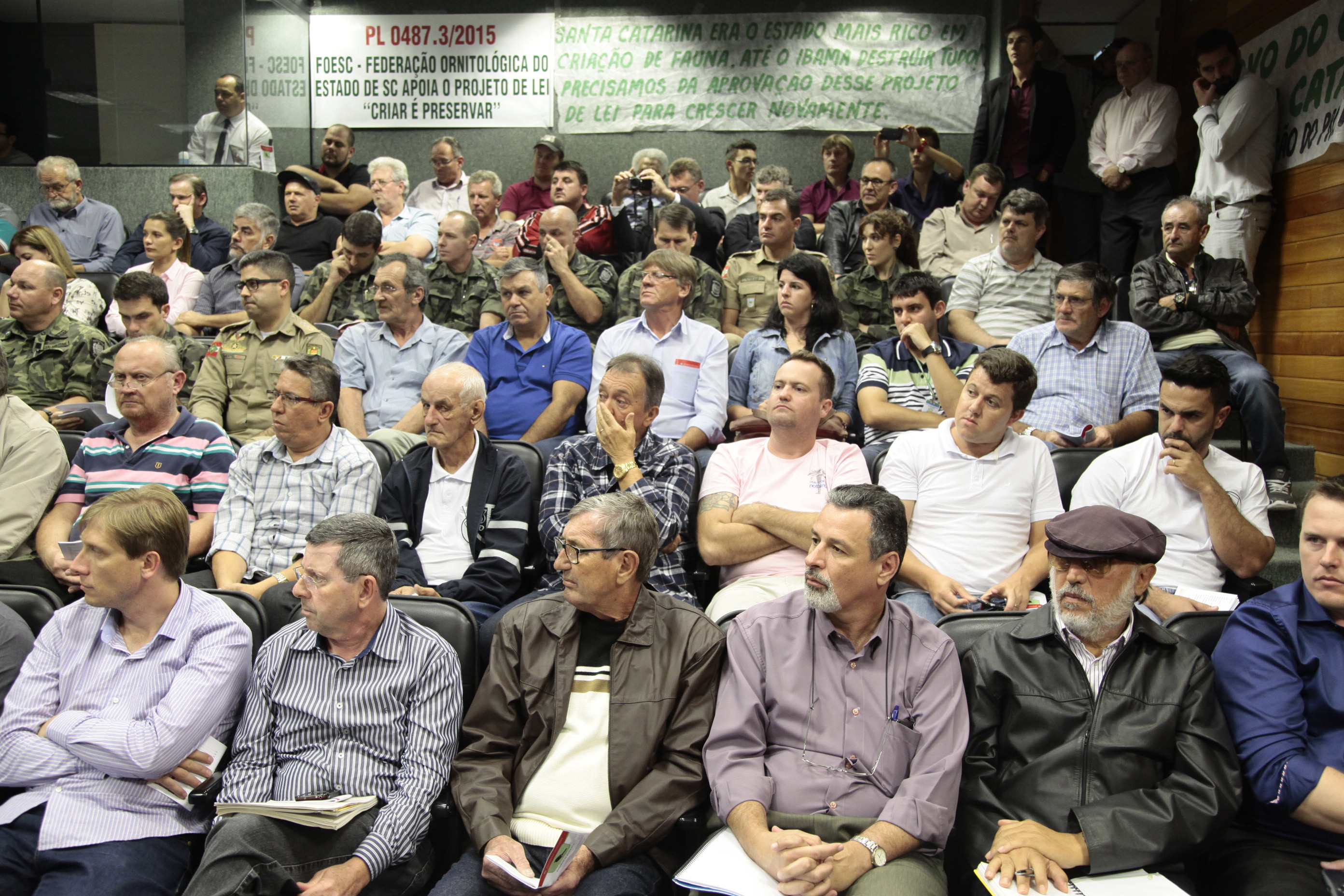 Audiência Pública da Comissão de Turismo e Meio Ambiente em conjunto com a Comissão de Agricultura e Política Rural  discute o PL. 487.3/2015 que dispõem sobre a gestão das faunas nativas brasileiras e exóticas no âmbito de estado e estabelece outras providencias. Foto: Miriam Zomer/Agência AL