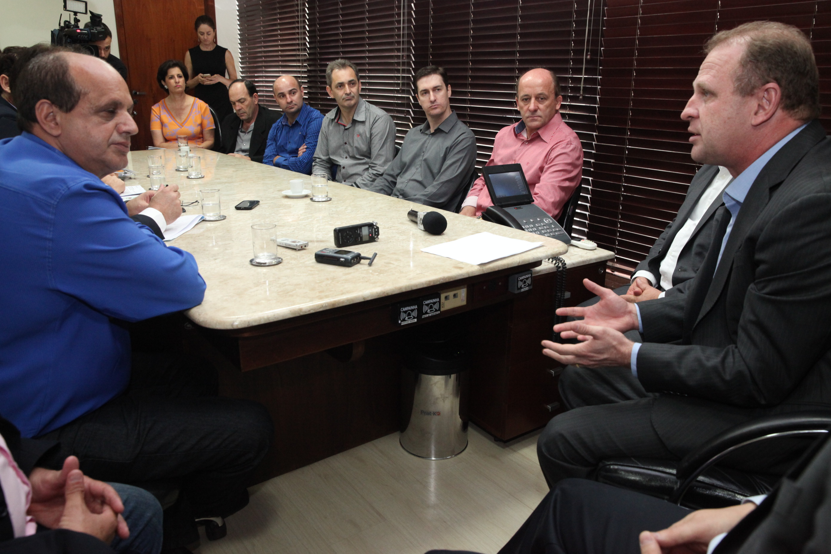Presidente da Alesc - Gelson Merisio - anuncia alteração no recolhimento do ICMS de produtos alimentícios. Foto: Fábio Queiroz / Agência AL