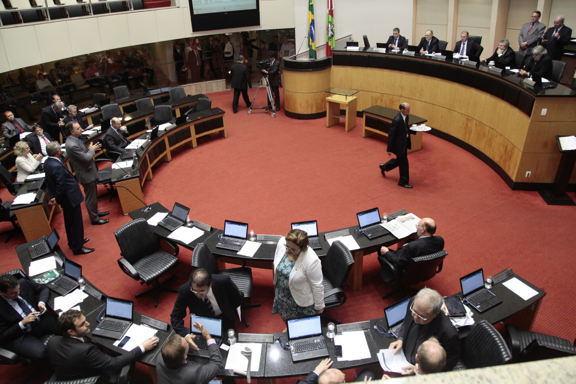 Sessão extraordinária está marcada para as 14 horas