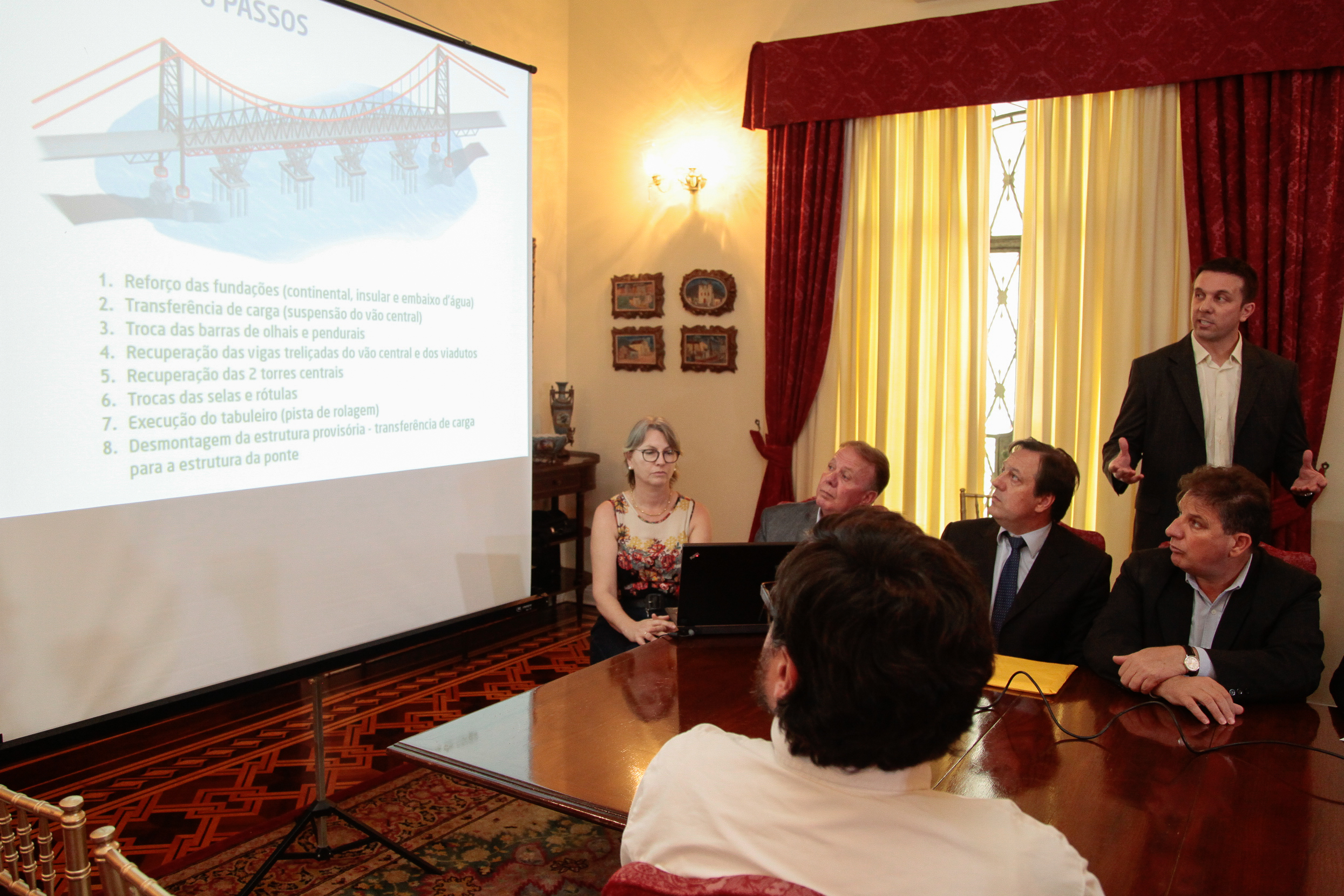 Coletiva sobre a restauração da Ponte Hercílio Luz. Foto: Miriam Zomer/Agência AL