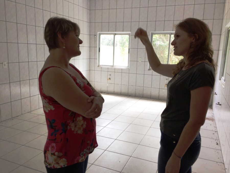 Deputada Luciane visita a casa Familiar Rural. FOTO: Divulgação