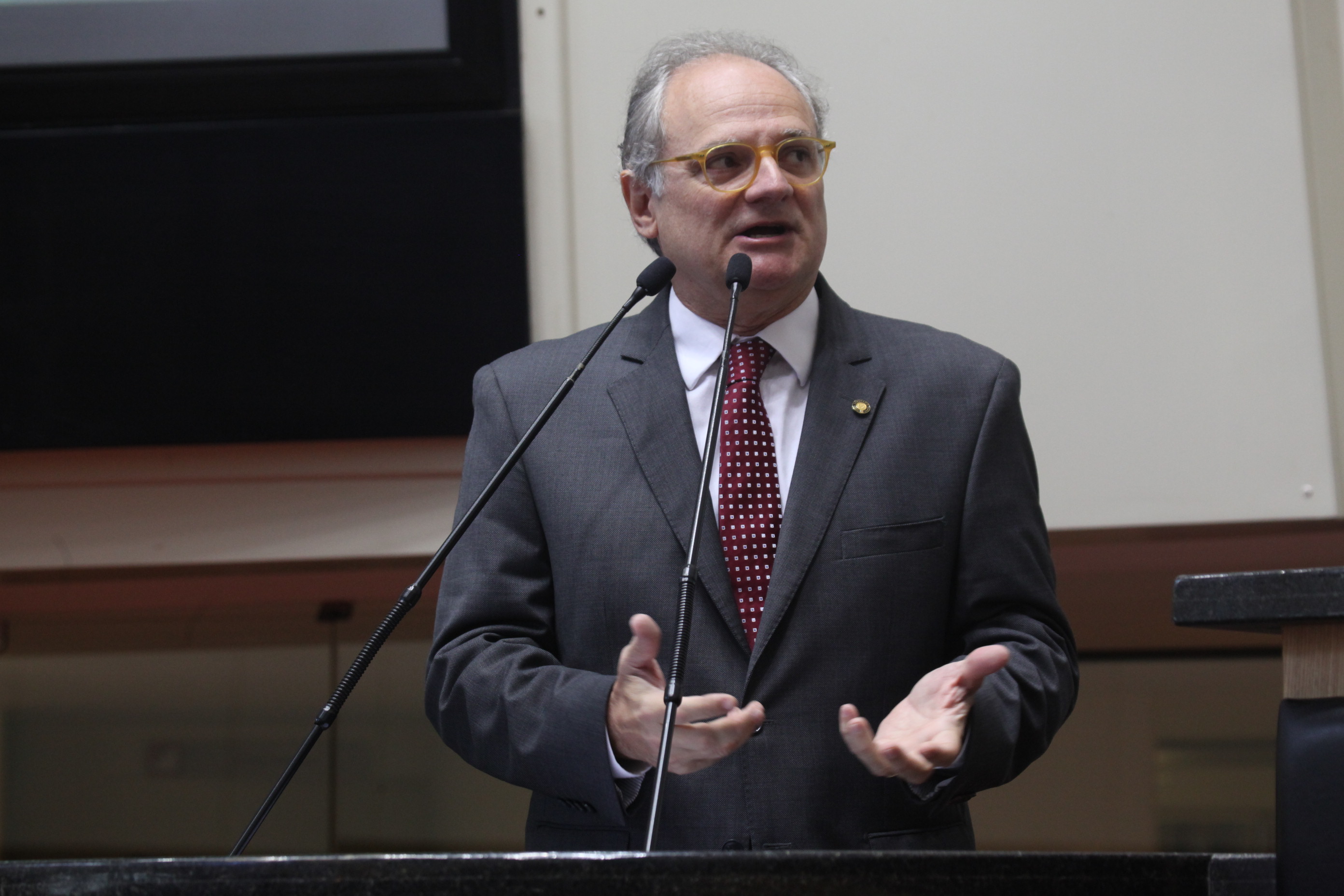 Sessão Ordinária. Deputado Dr.Vicente Caropreso (PSDB). Foto: Eduardo Guedes de Oliveira / Agência AL