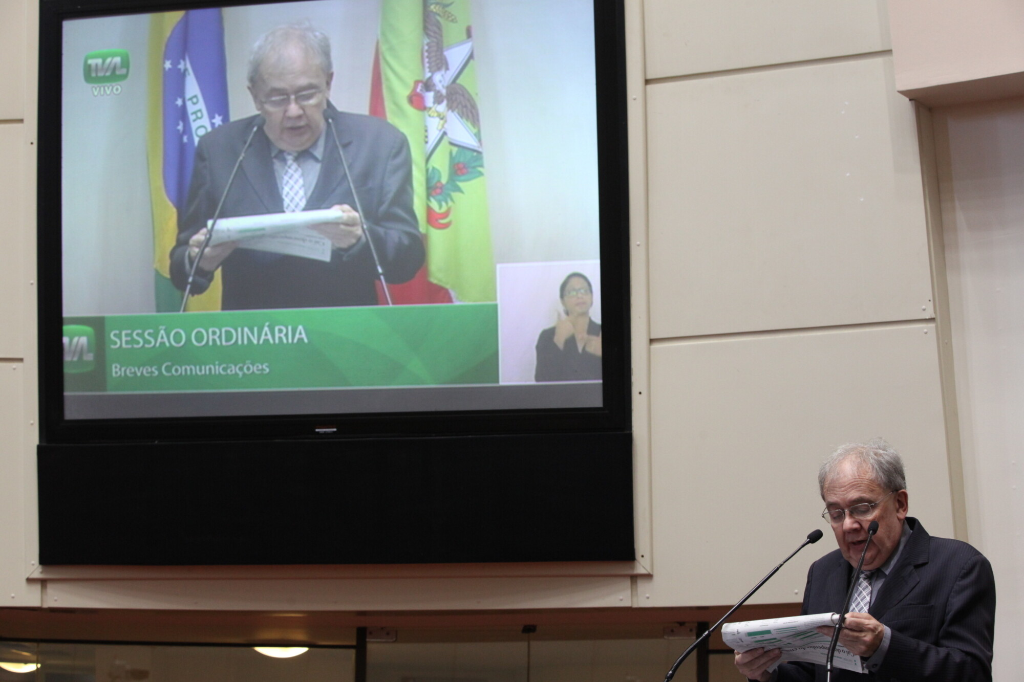 Estudo que aponta queda nos índices educacionais de SC repercute no plenário