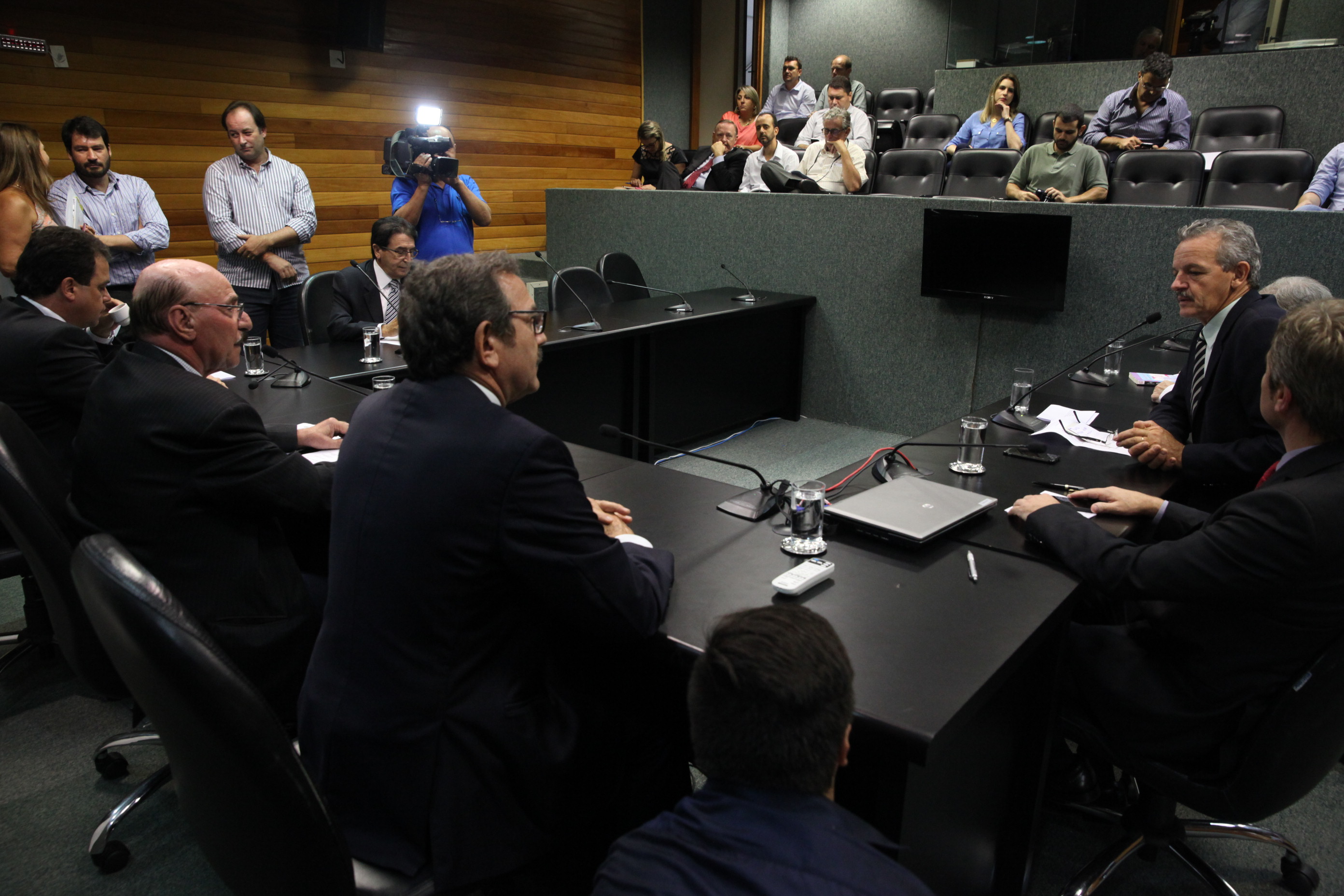 Comissão de Trabalho Administração e Serviço Público. Foto: Eduardo Guedes / Agência AL