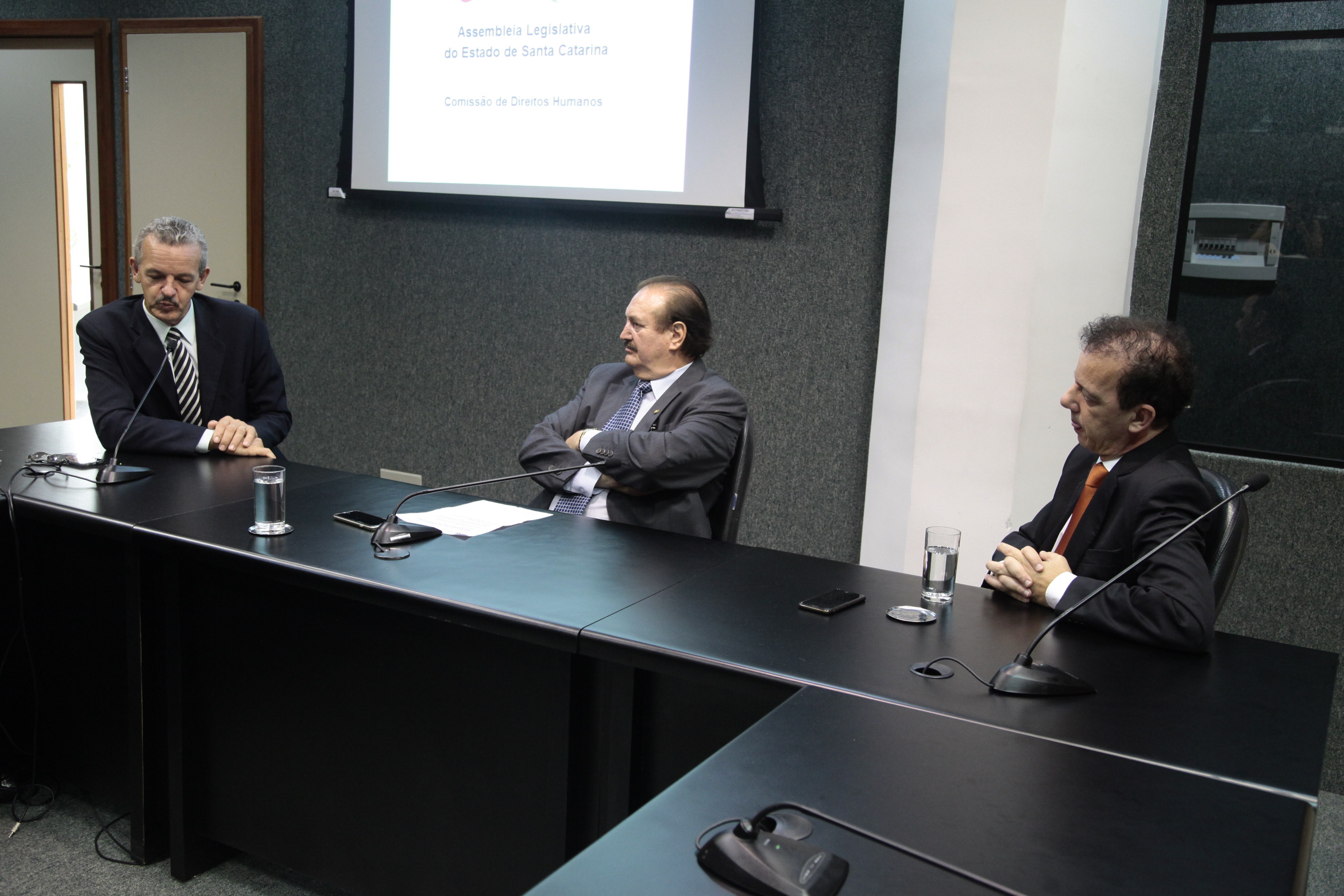 Reunião da Comissão de Direitos Humanos.
