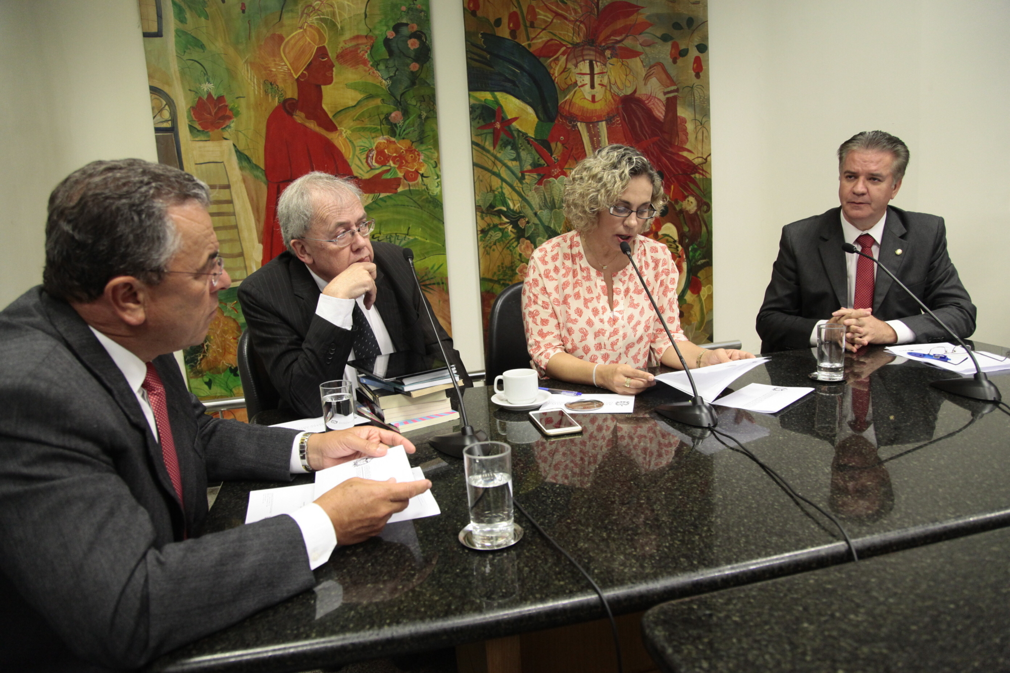 Parlamento vai realizar debates sobre Aedes aegypti e ensino de Enfermagem