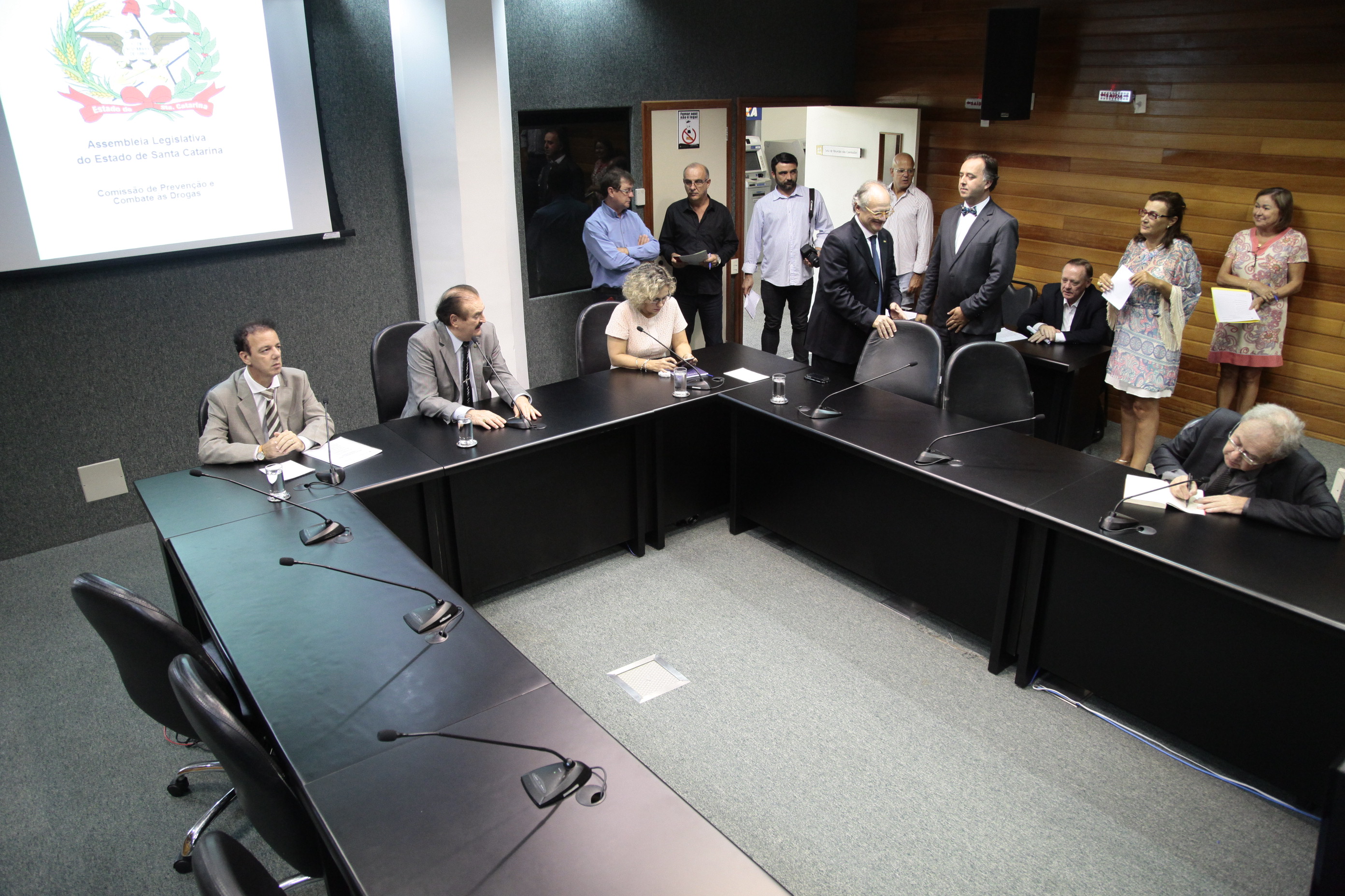 Reunião de instalação da Comissão de Prevenção e Combate às Drogas.