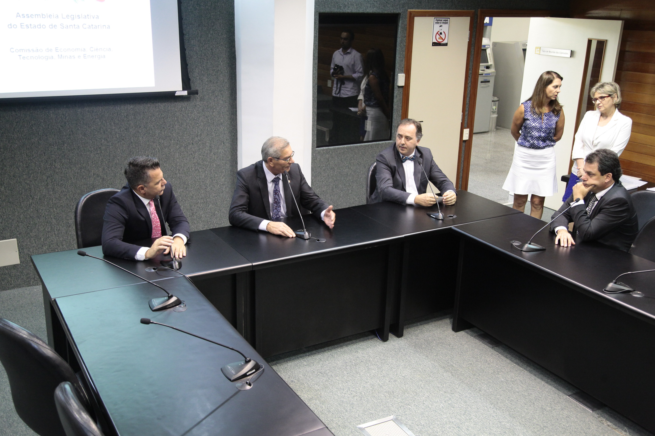 Reunião de instalação da Comissão de Economina, Ciência, Tecnologia, Minas e Energia.