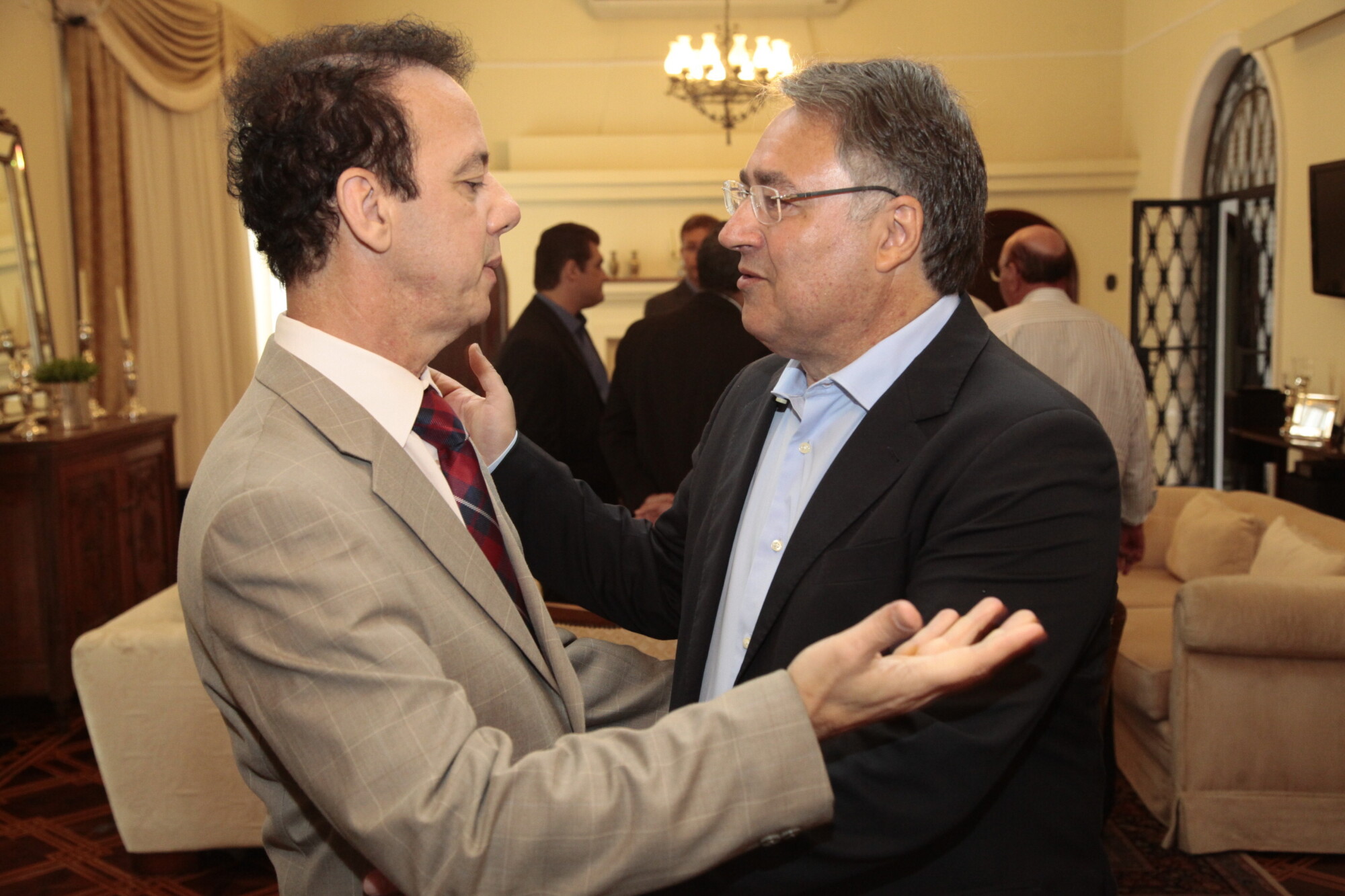 Deputados são convidados à Casa D'Agronômica para conhecer detalhes da ação do Estado sobre a dívida pública