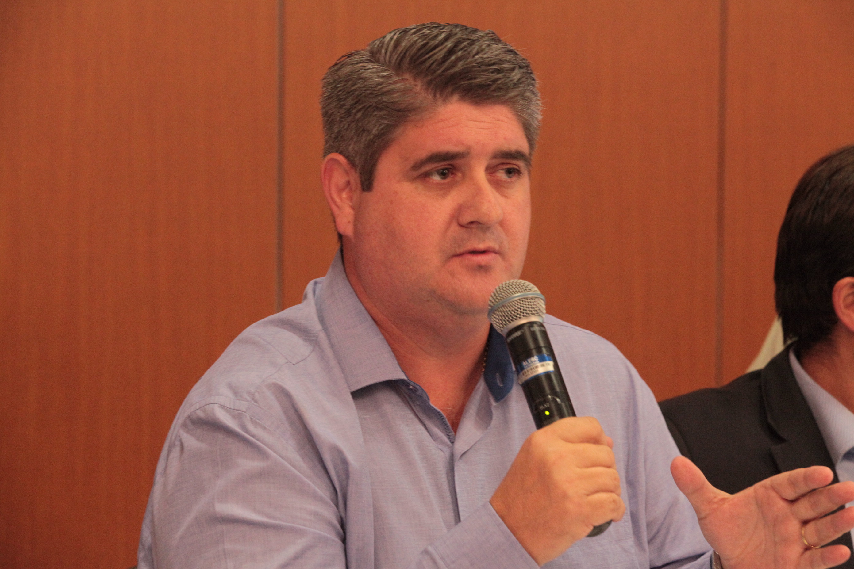 Audiência Pública - Saneamento Básico em Florianópolis - Daniel Vinícius (FATMA)