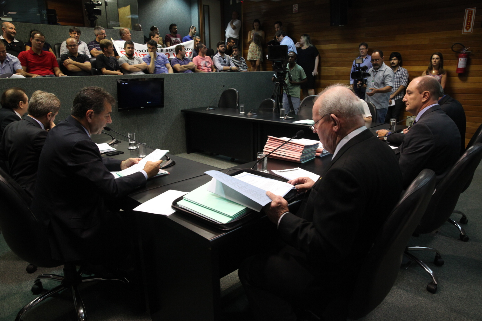 CCJ: projeto obriga postos de combustíveis a informar composição da gasolina