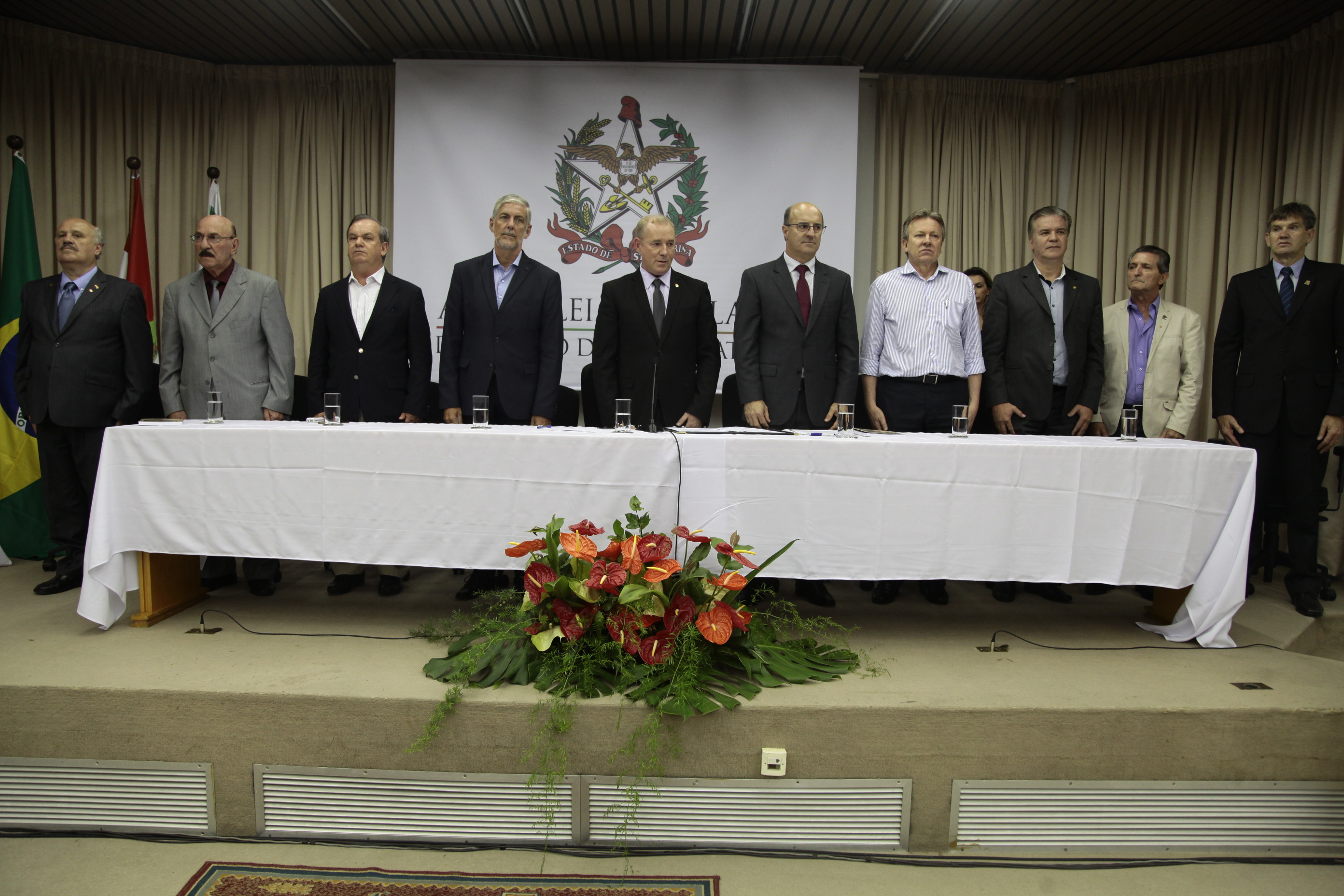 Sessão Solene em comemoração aos 60 anos do serviço de extensão rural e pesqueiro e 40 anos de pesquisa agropecuária da Epagri.