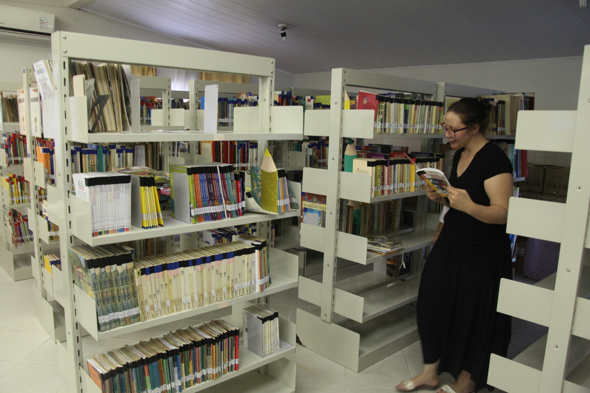 Setor infantojuvenil da Biblioteca Pública de Santa Catarina