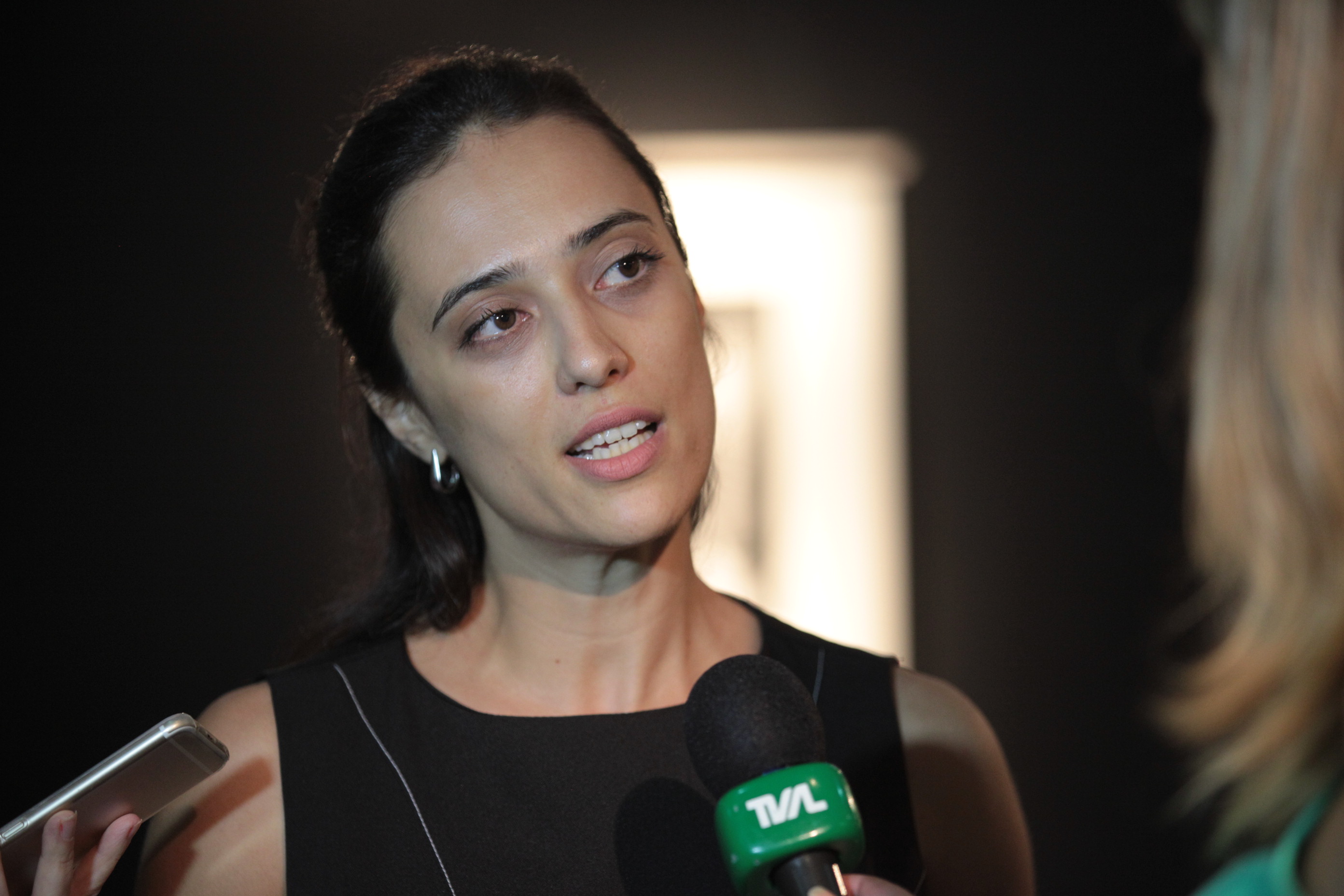 Flávia Person