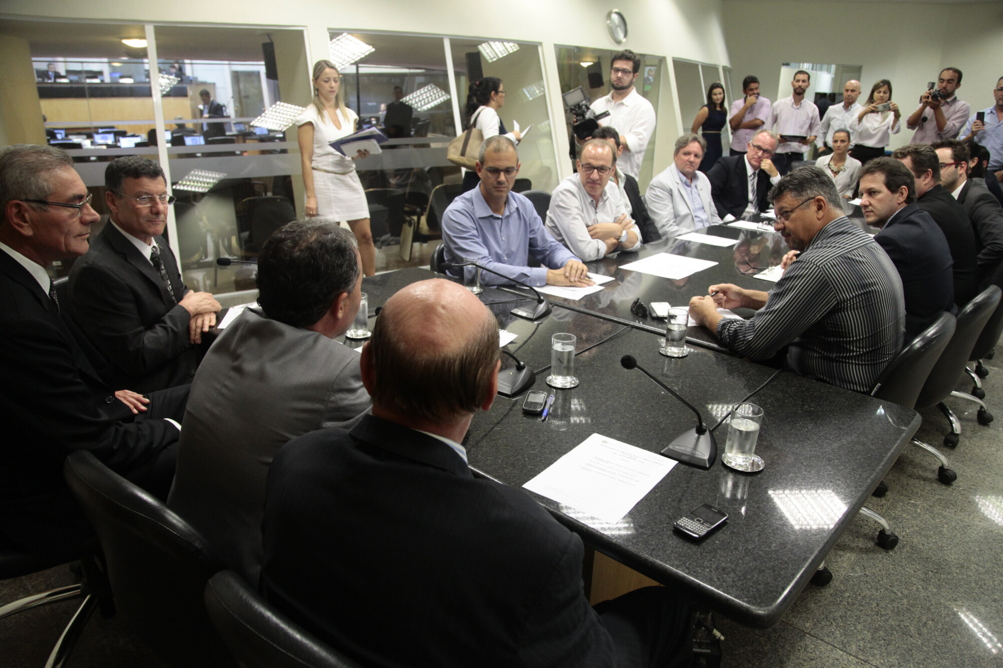 Frente Parlamentar de Apoio ao Comércio Varejista retoma os trabalhos em 2016