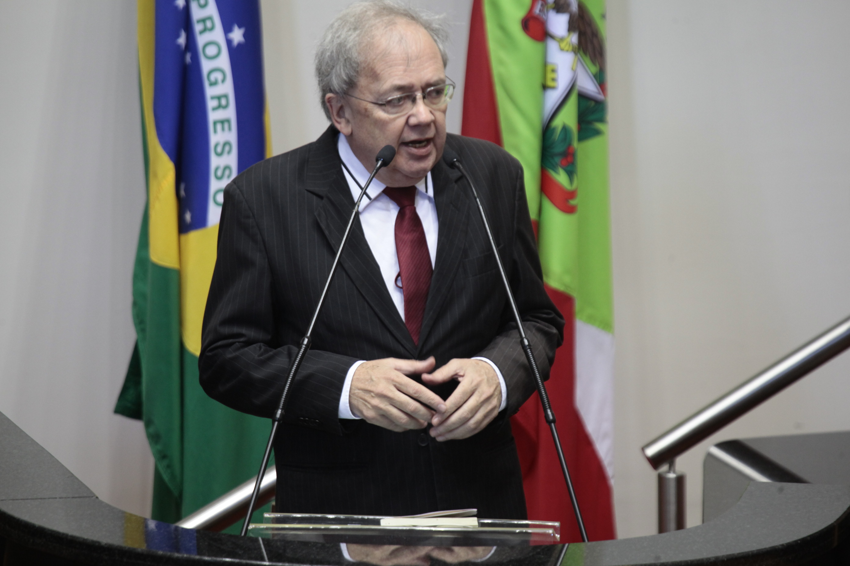 Sessão Ordinária. Deputado Fernando Coruja (PMDB)